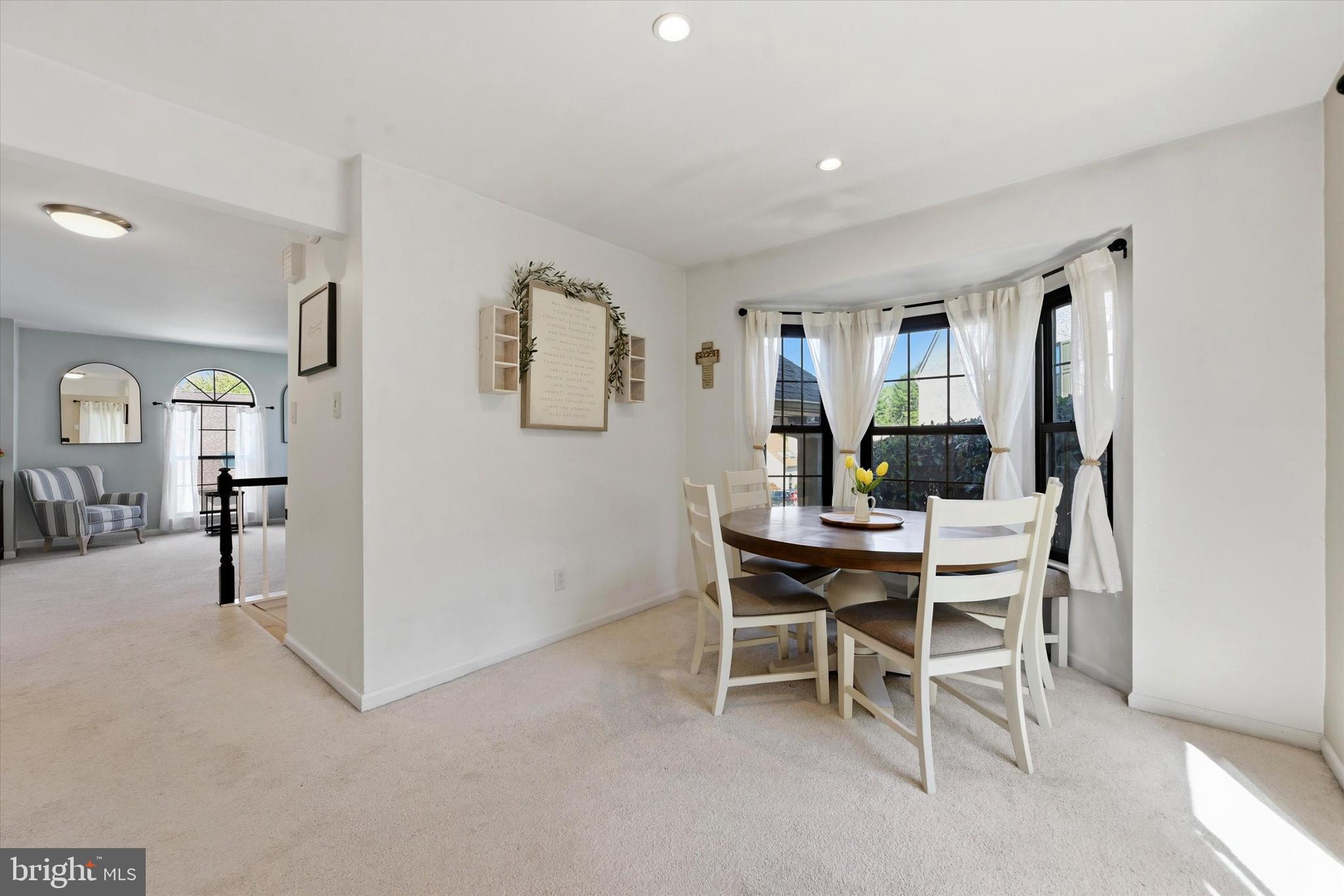 WILLISTOWN WOODS - Residential