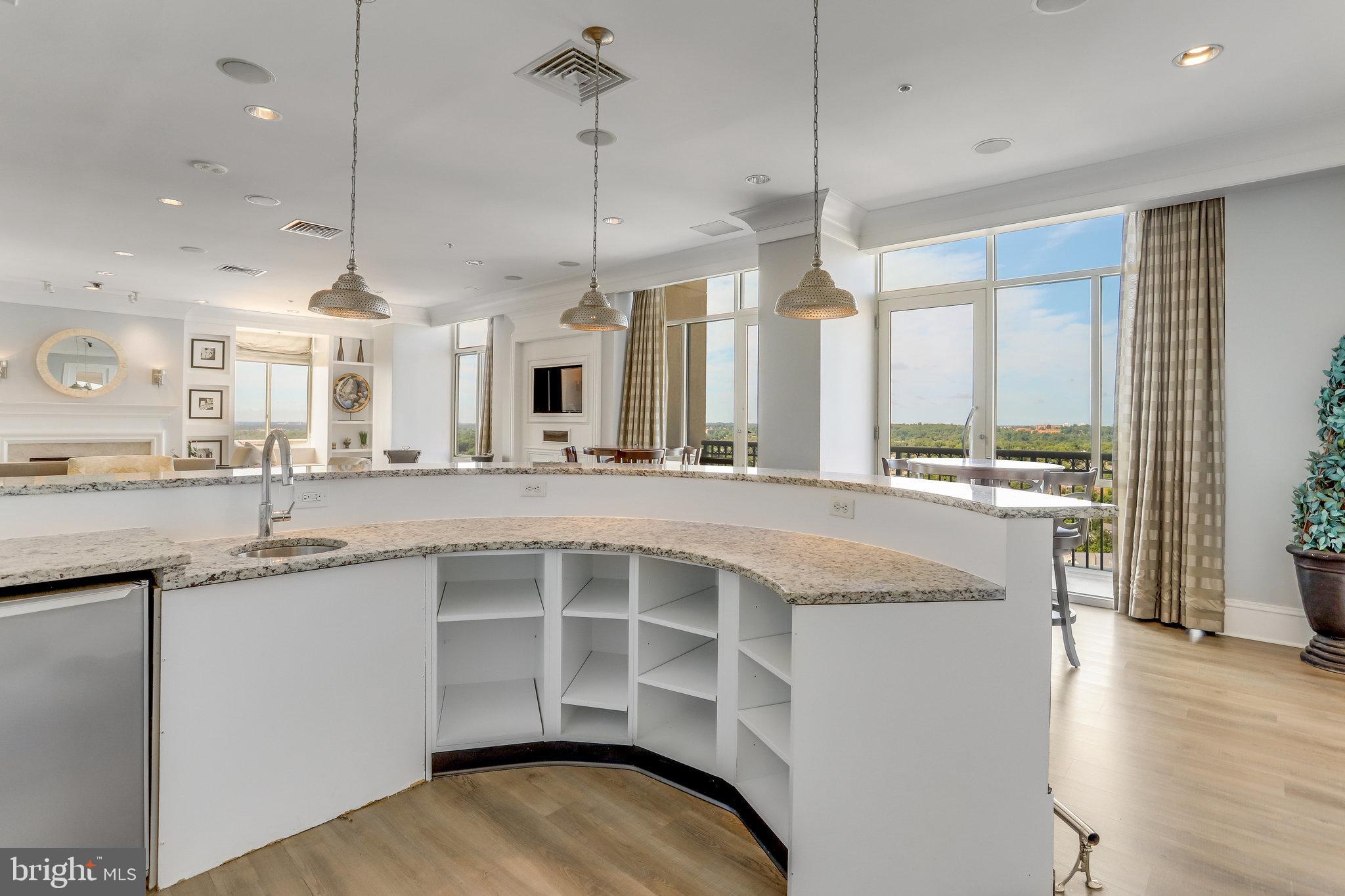 BALLSTON - Residential