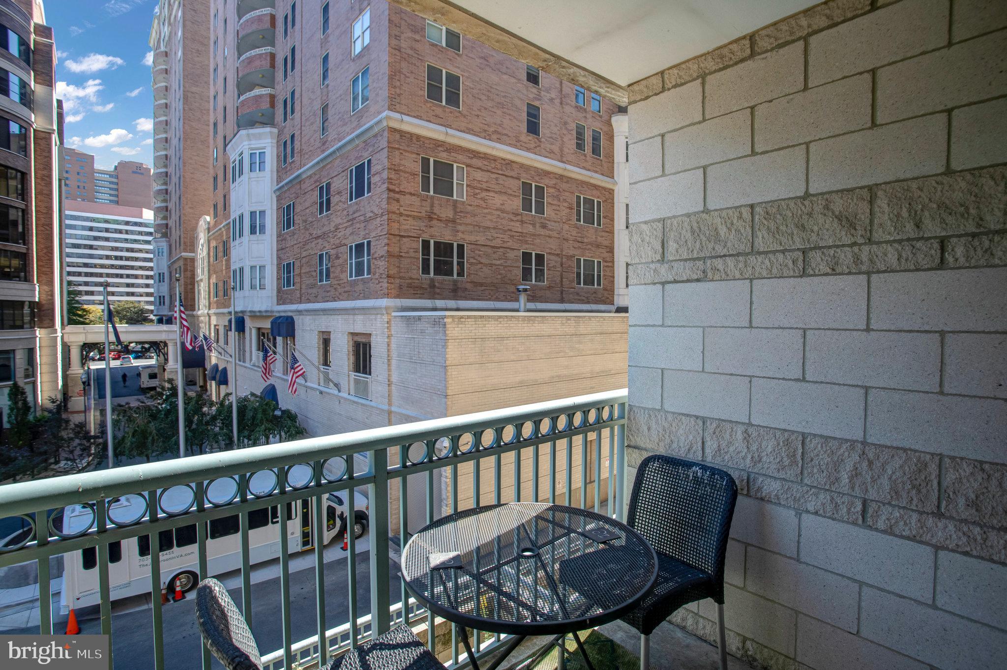 BALLSTON - Residential