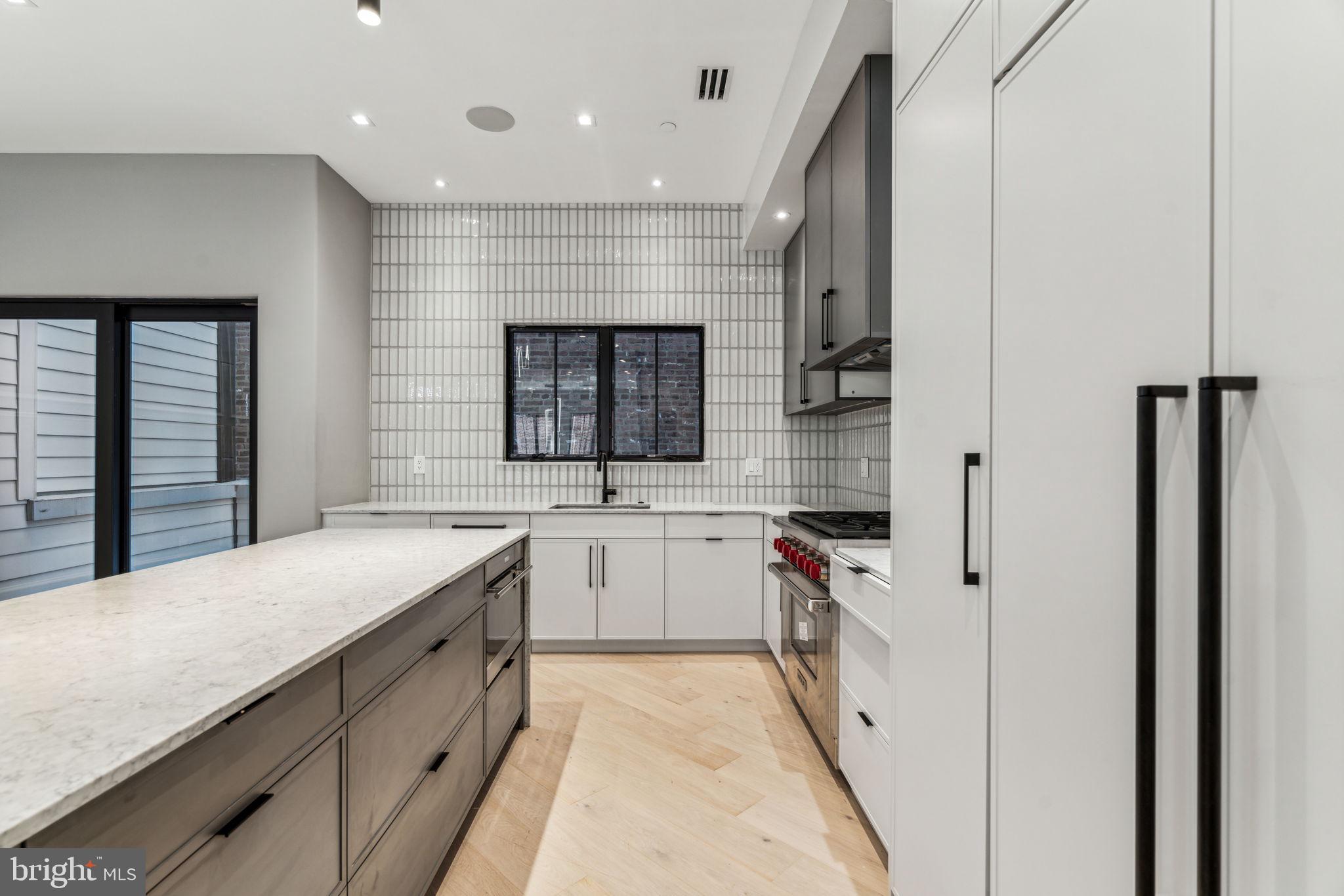 RITTENHOUSE SQUARE - Residential