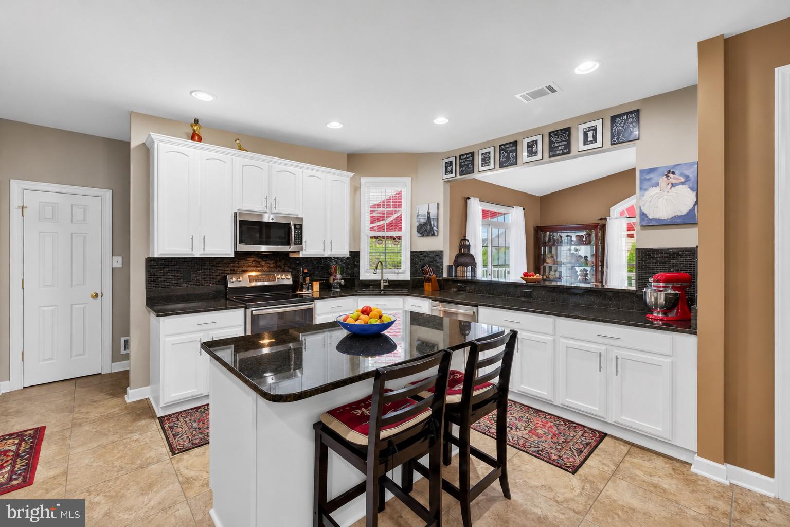 MAPLE VALLEY ESTATES - Residential
