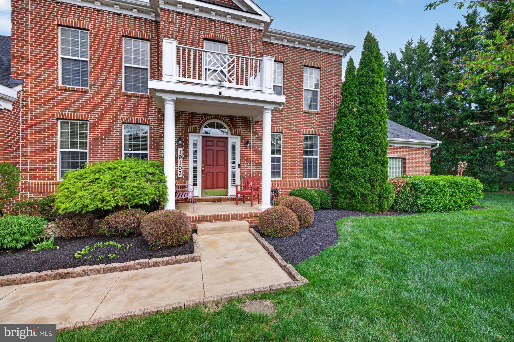 MAPLE VALLEY ESTATES - Residential