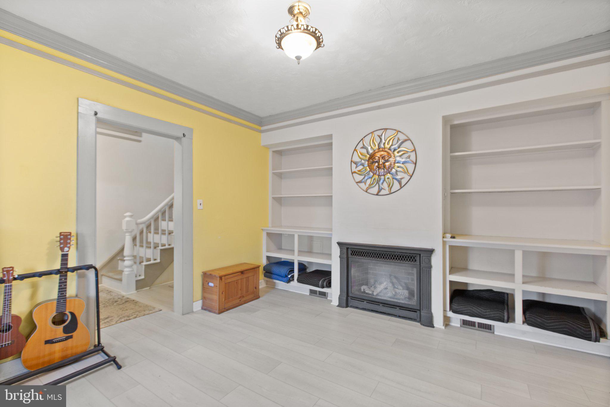 DOWNTOWN FREDERICKSBURG - Residential