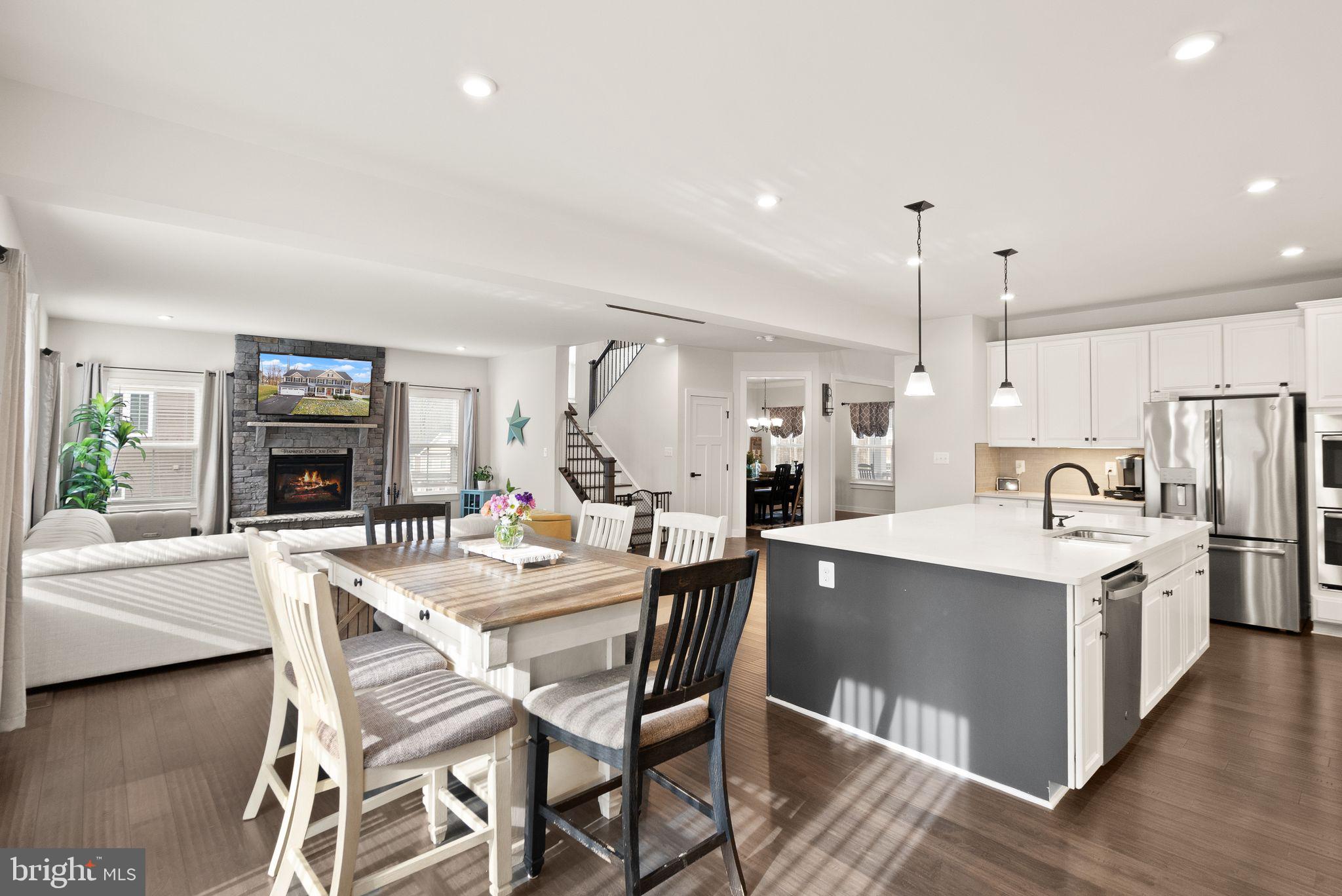ONVILLE ESTATES - Residential