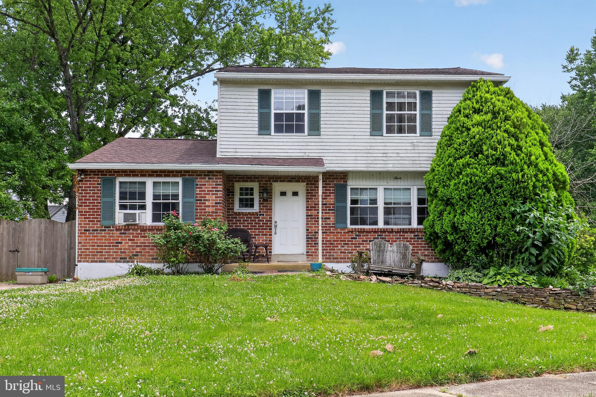 PIERMONT WOODS - Residential