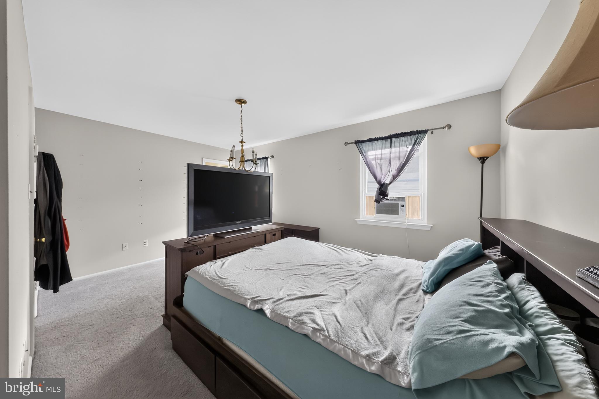 PIERMONT WOODS - Residential