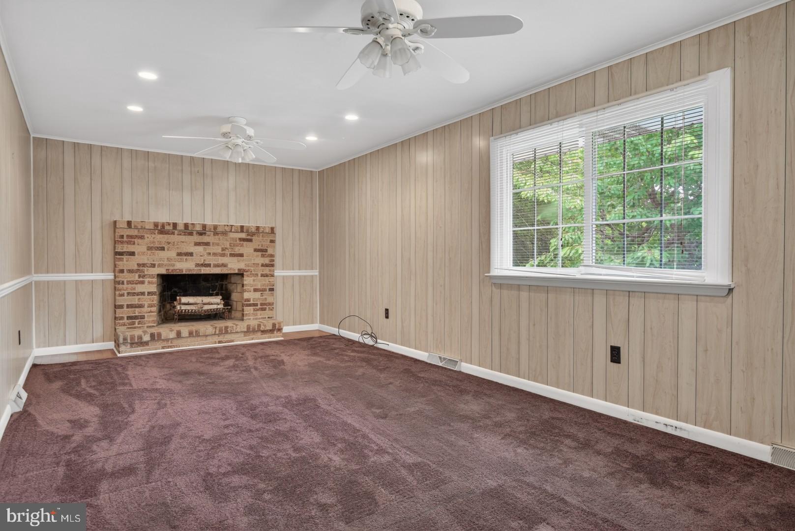 INDIAN CREEK - Residential