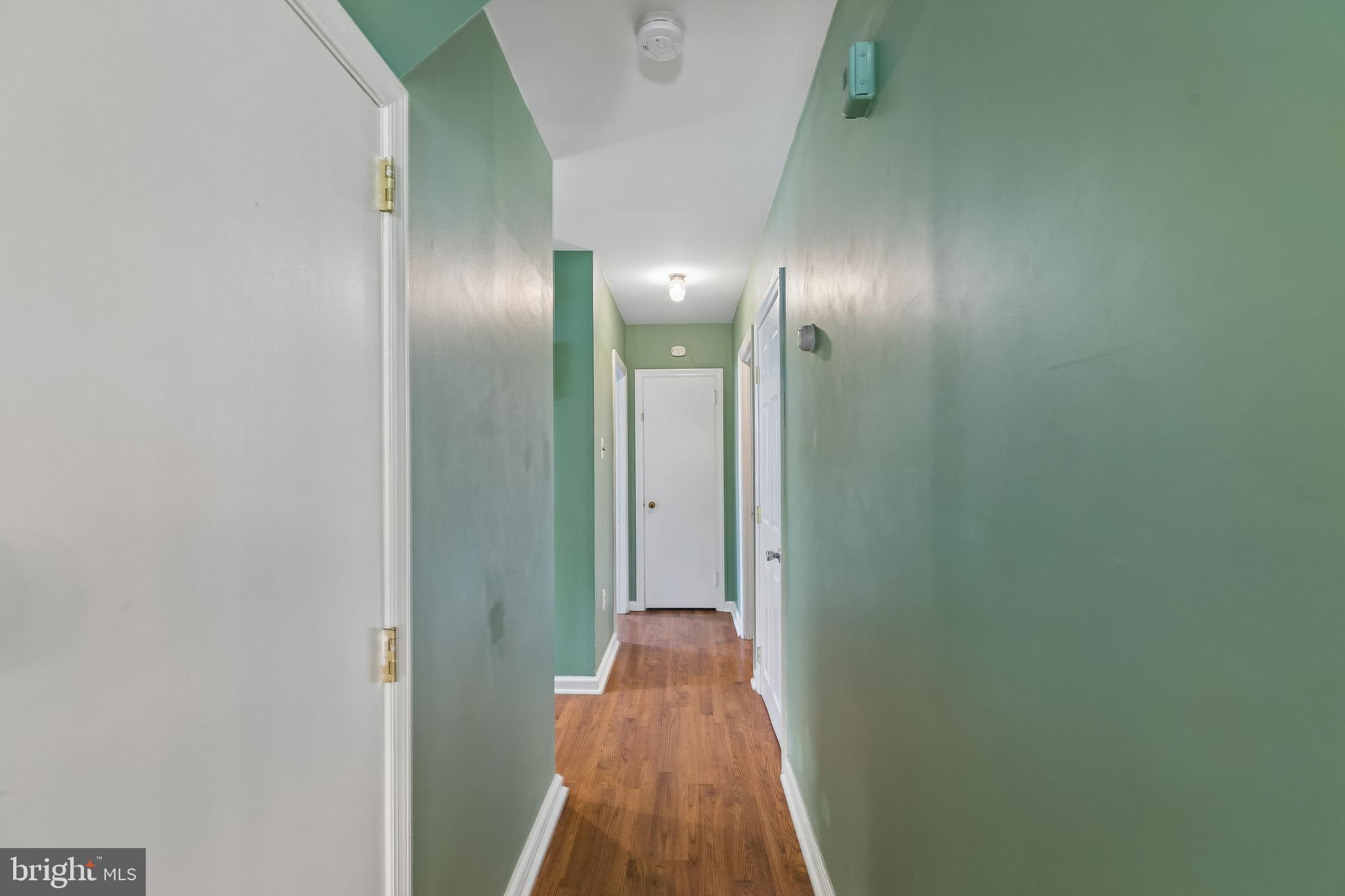 FOX CHASE - Residential
