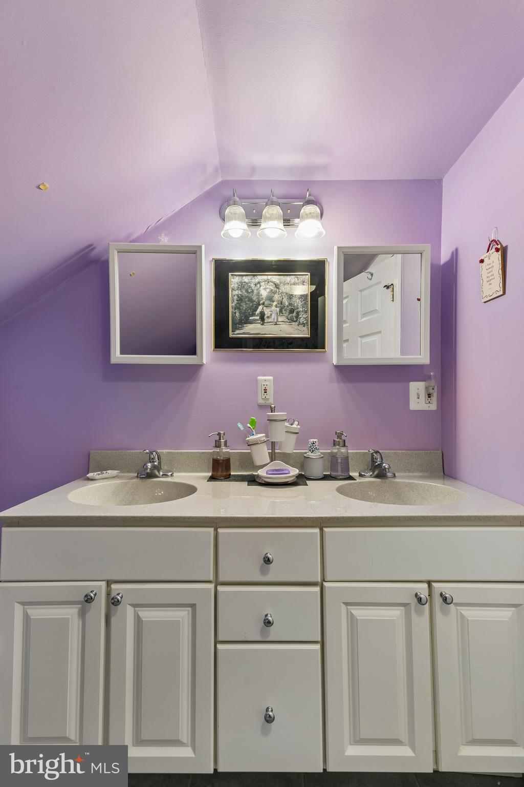 FOX CHASE - Residential