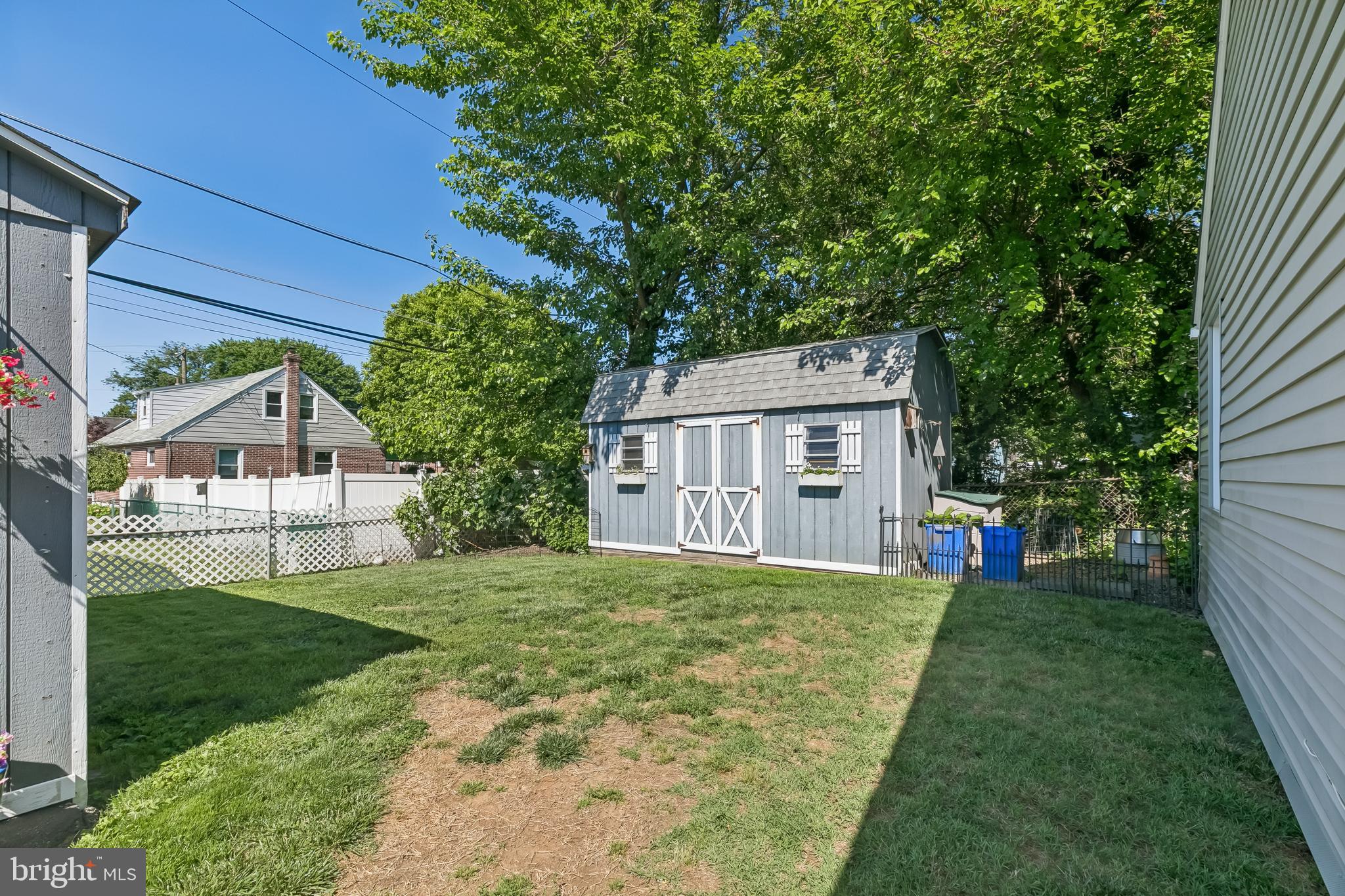 FOX CHASE - Residential