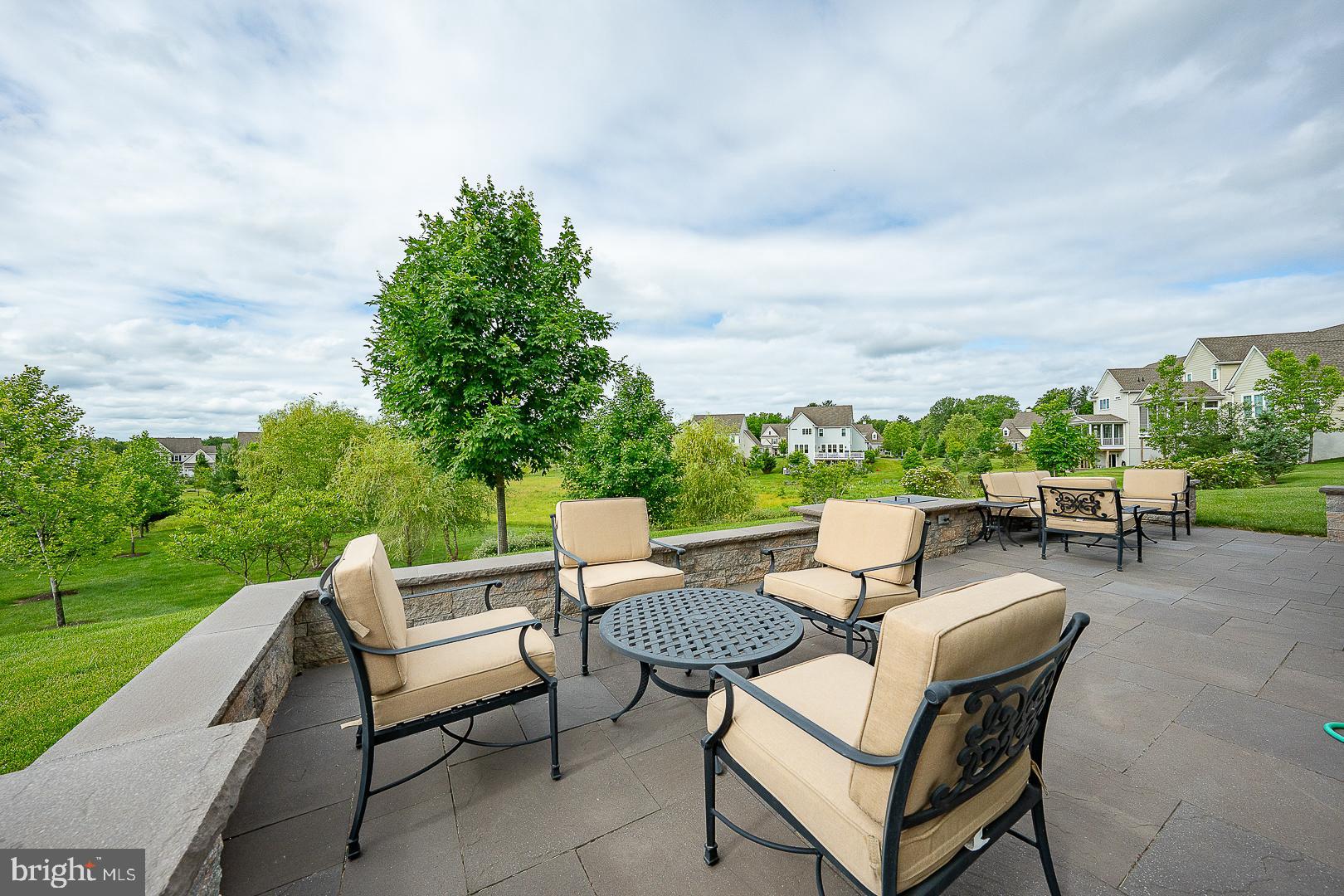 CHAPEL HILL - Residential