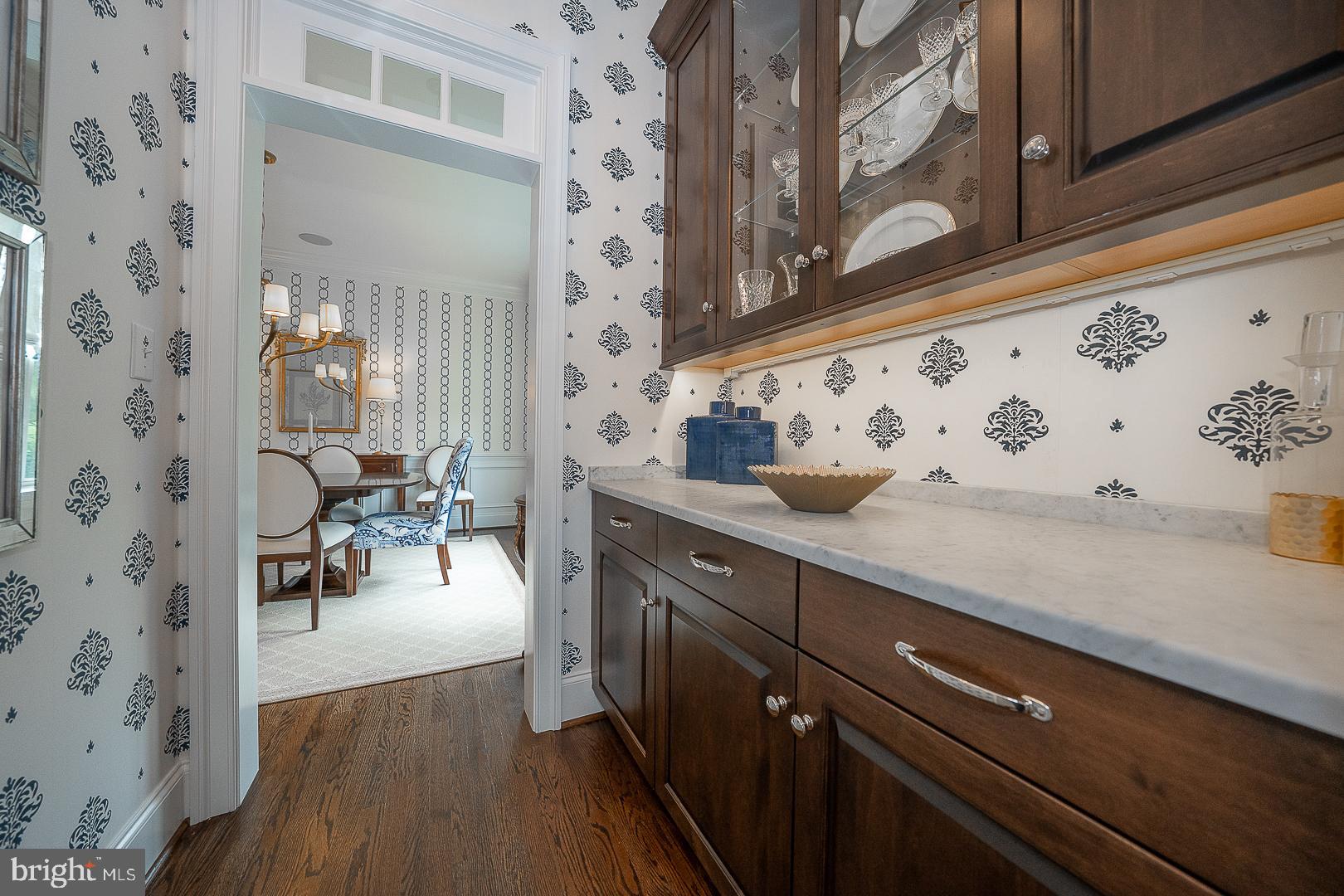 CHAPEL HILL - Residential