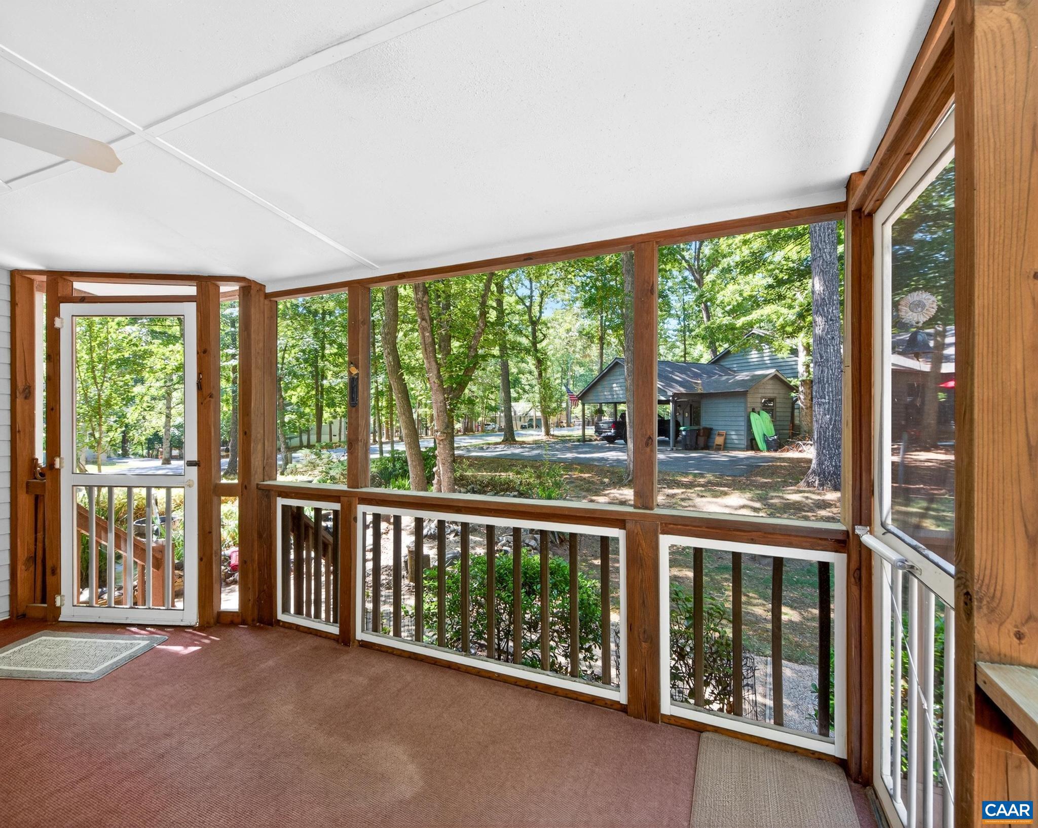 LAKE MONTICELLO - Residential