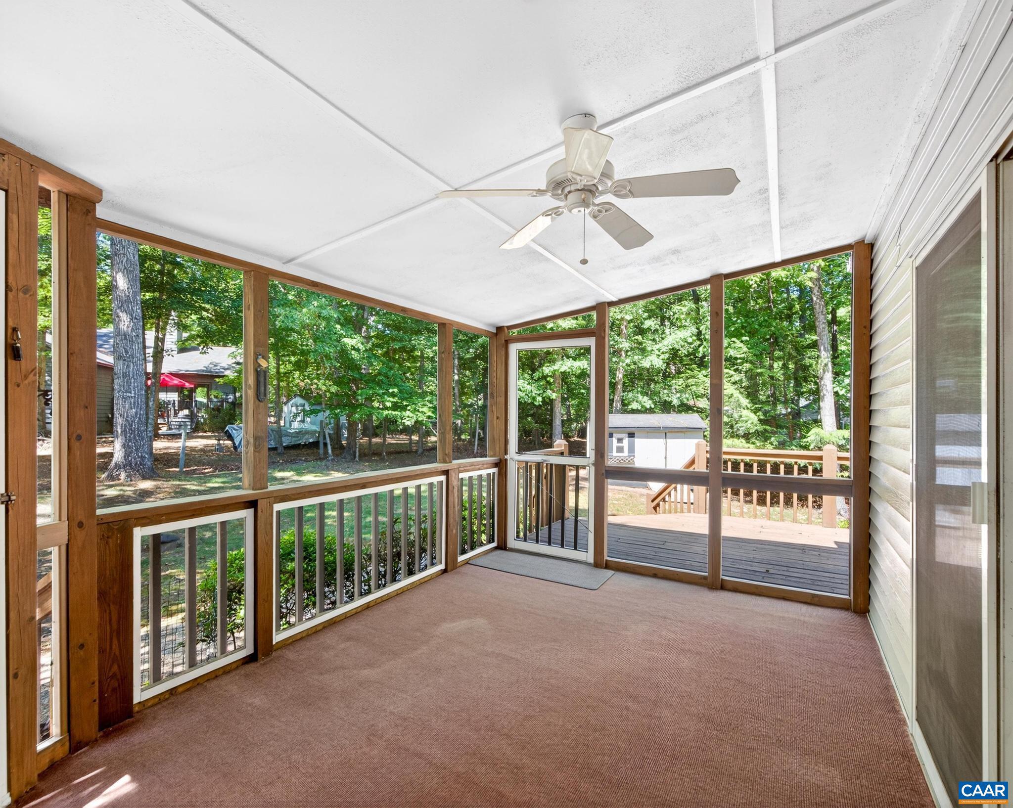 LAKE MONTICELLO - Residential