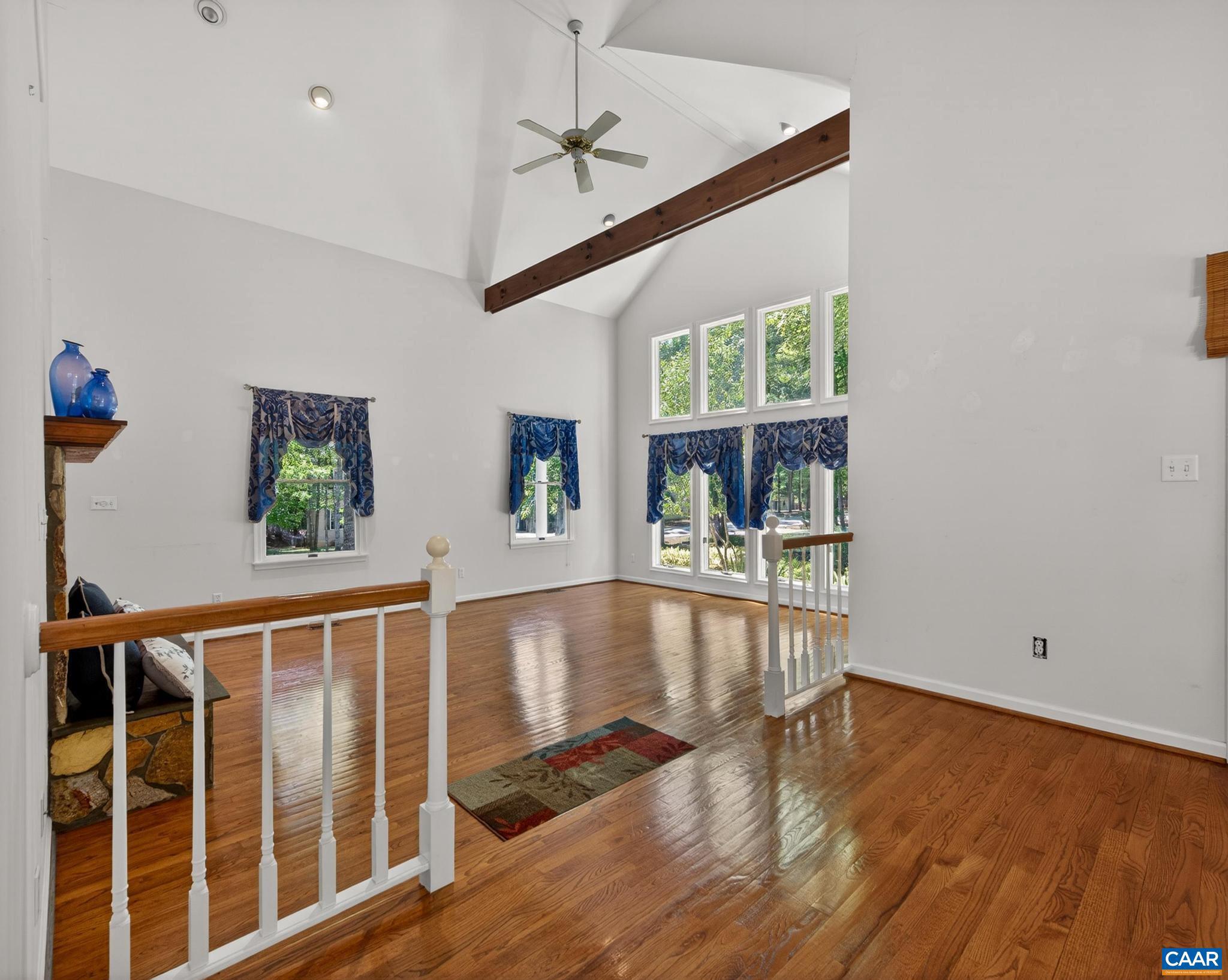 LAKE MONTICELLO - Residential