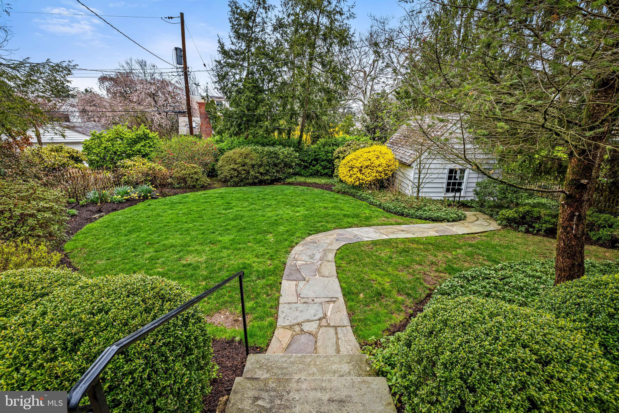 HOMELAND HISTORIC DISTRICT - Residential