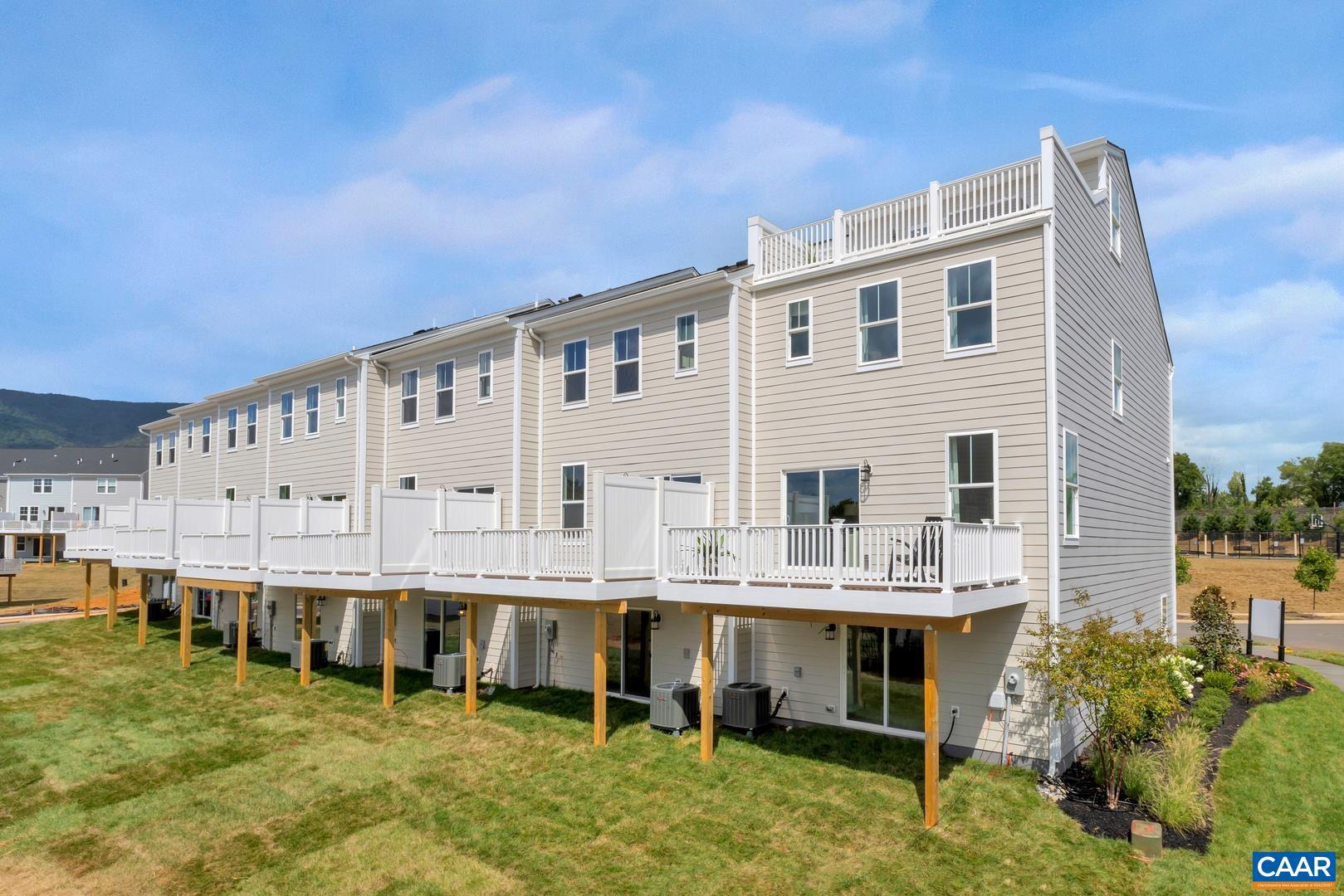 PLEASANT GREEN - Residential