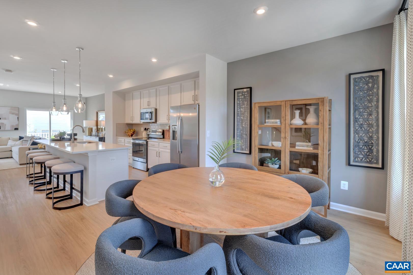 PLEASANT GREEN - Residential