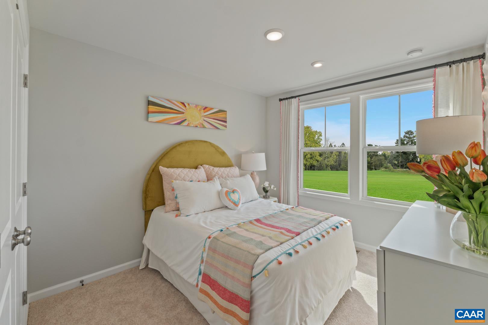PLEASANT GREEN - Residential