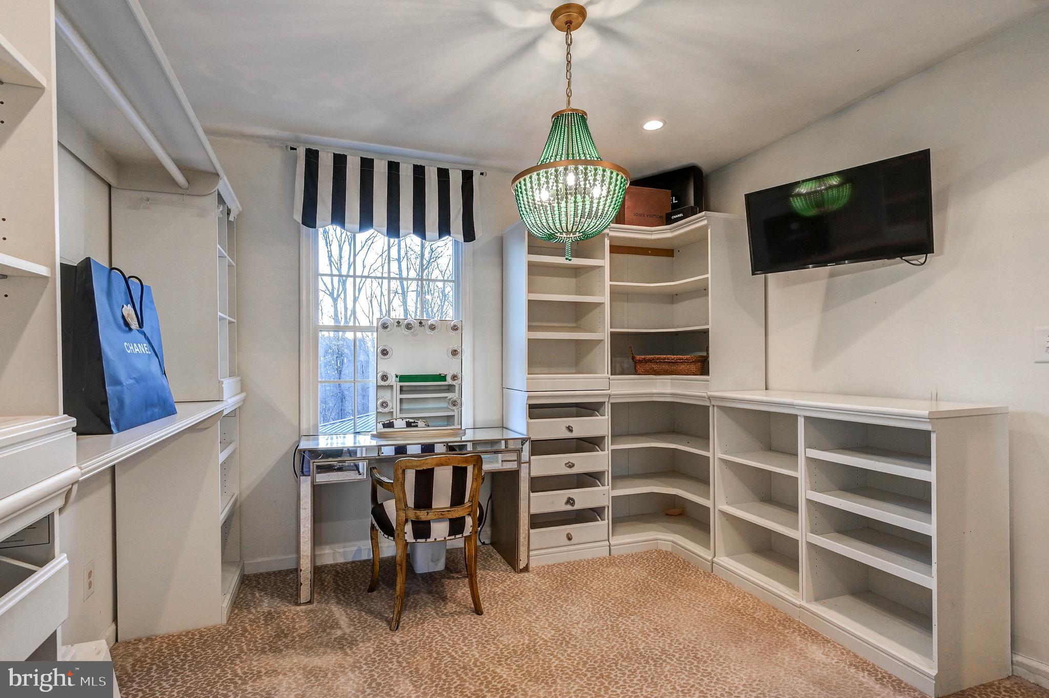 PINEY BRANCH FARMS - Residential