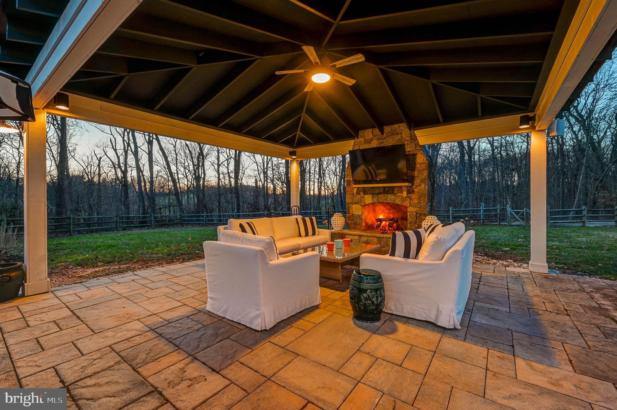 PINEY BRANCH FARMS - Residential