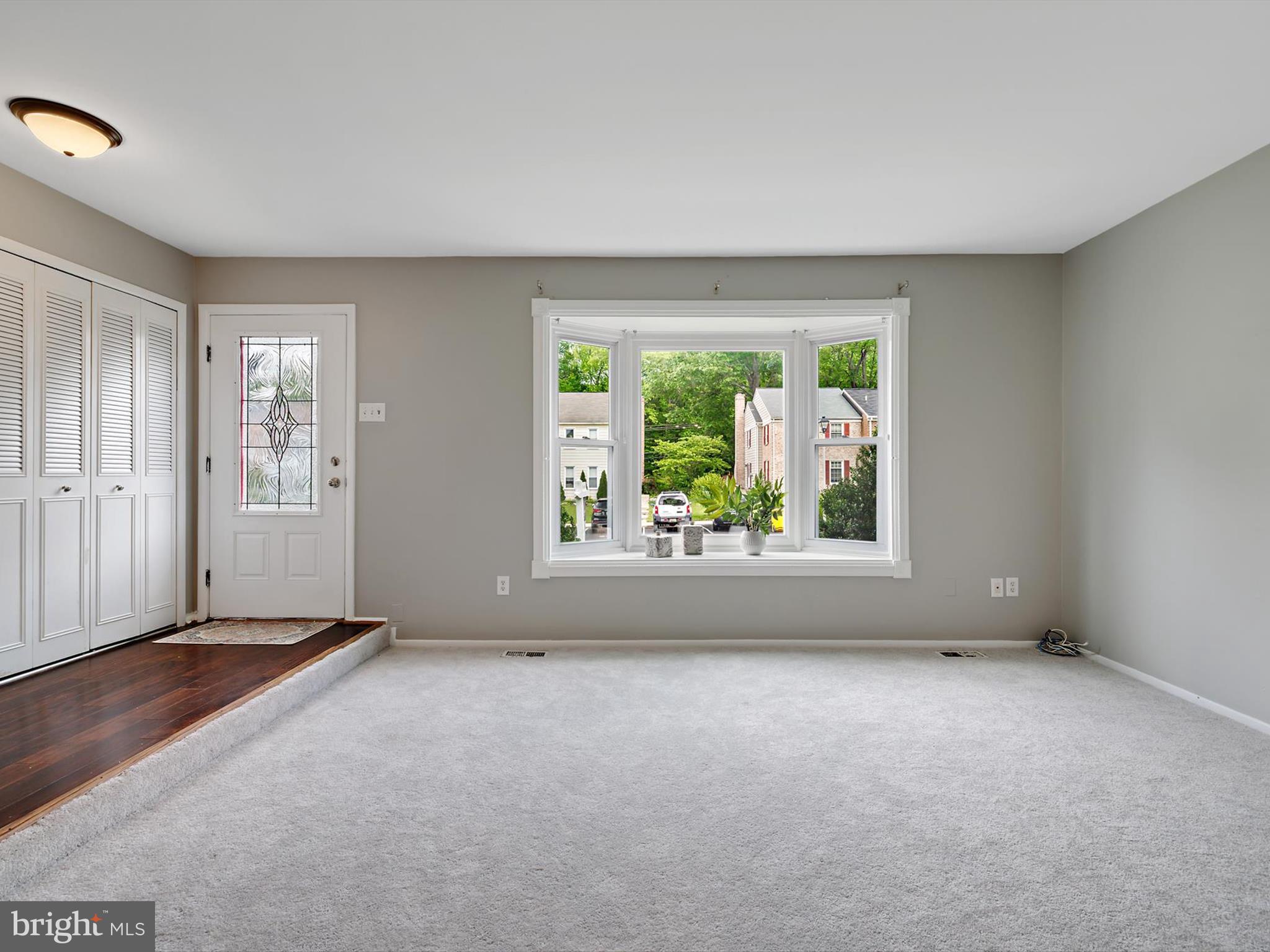 CROFTON COMMONS - Residential