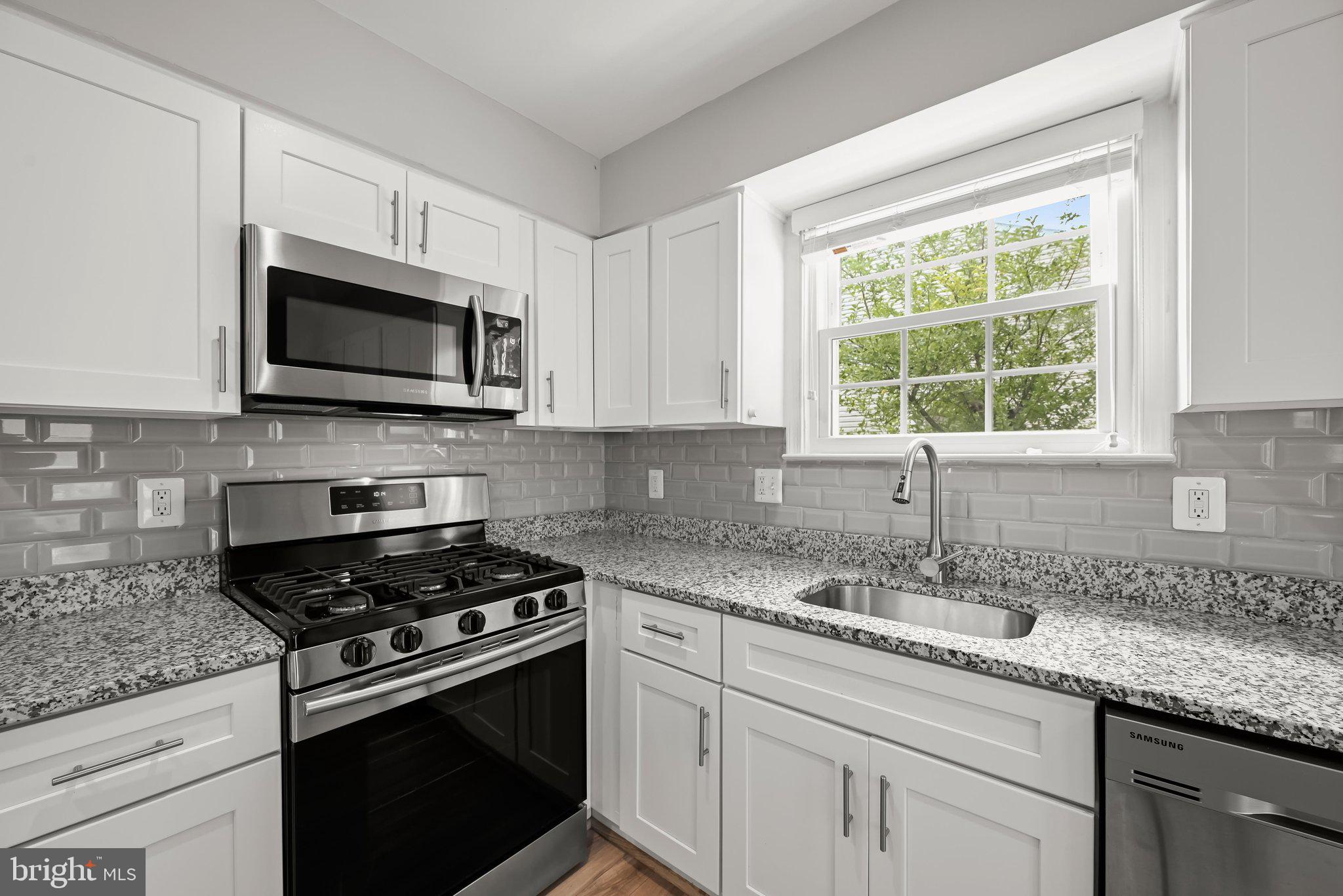 BLOOMINGDALE HEIGHTS - Residential