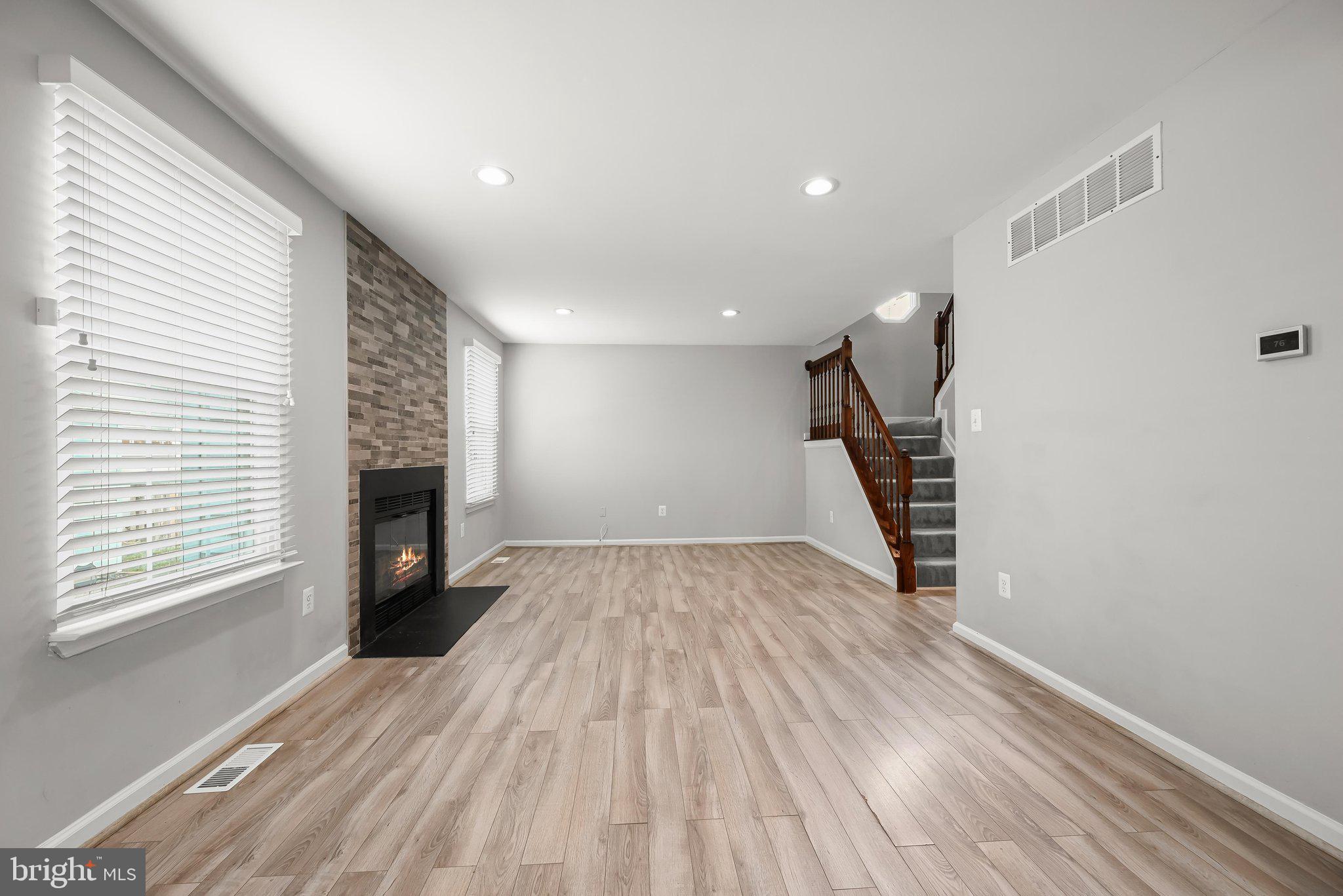 BLOOMINGDALE HEIGHTS - Residential