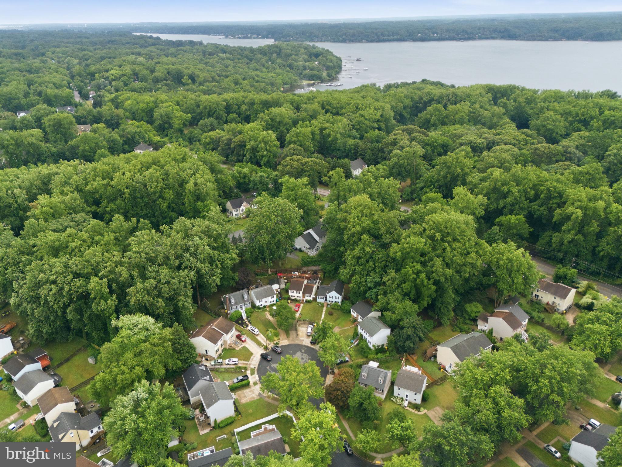 OLD COUNTY ESTATES - Residential