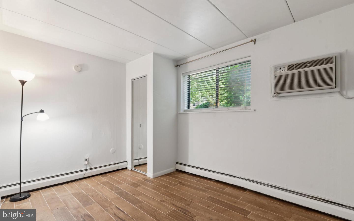 MEADOW WOOD - Residential