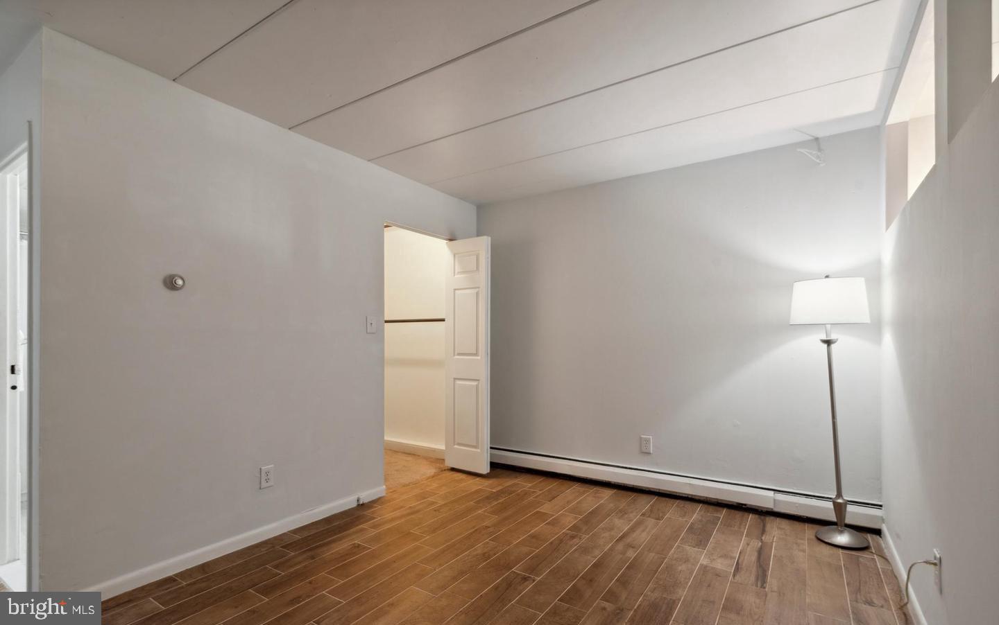MEADOW WOOD - Residential