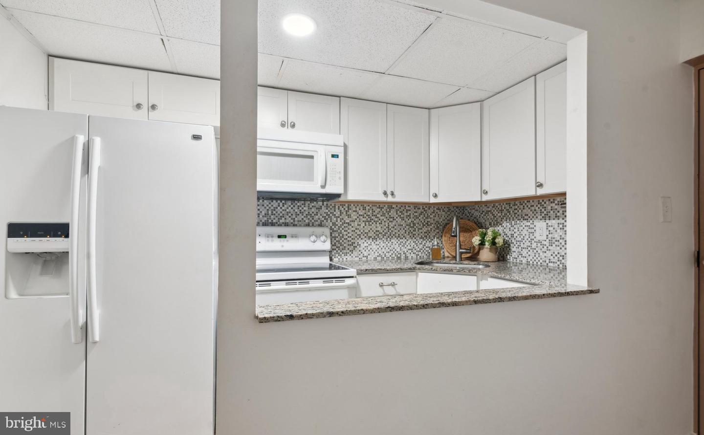 MEADOW WOOD - Residential
