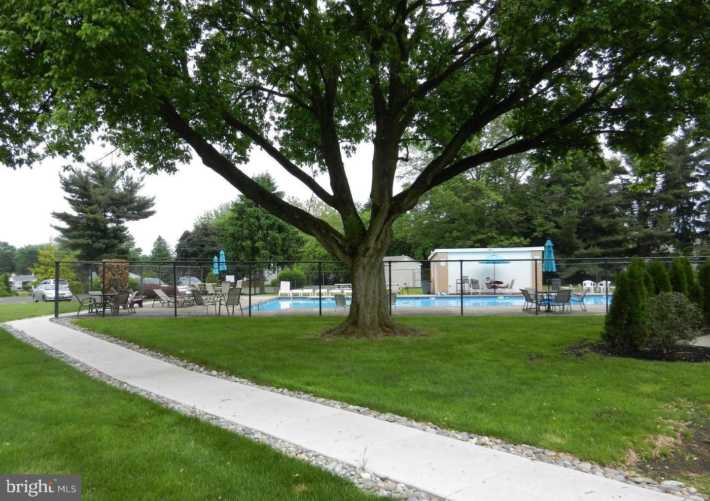 MEADOW WOOD - Residential