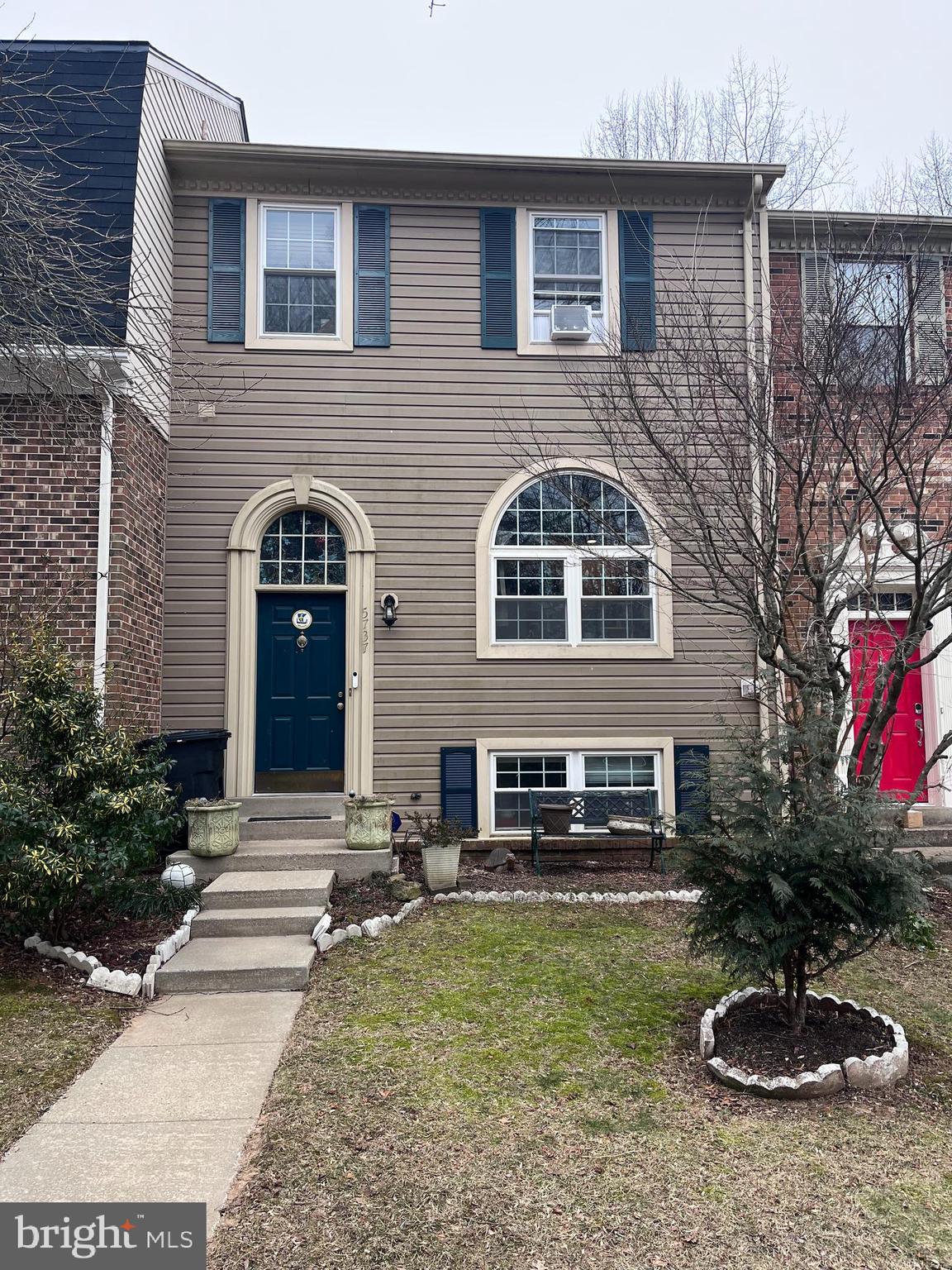 Three level townhouse in Burke! This home has 2 master suits on the top floor with a bathroom in each and another bedroom in the basement. The property features hardwood floors on the main, updated kitchen, walk out basement and deck that backs to woods.
The property will be painted and the carpets replaced before move in.