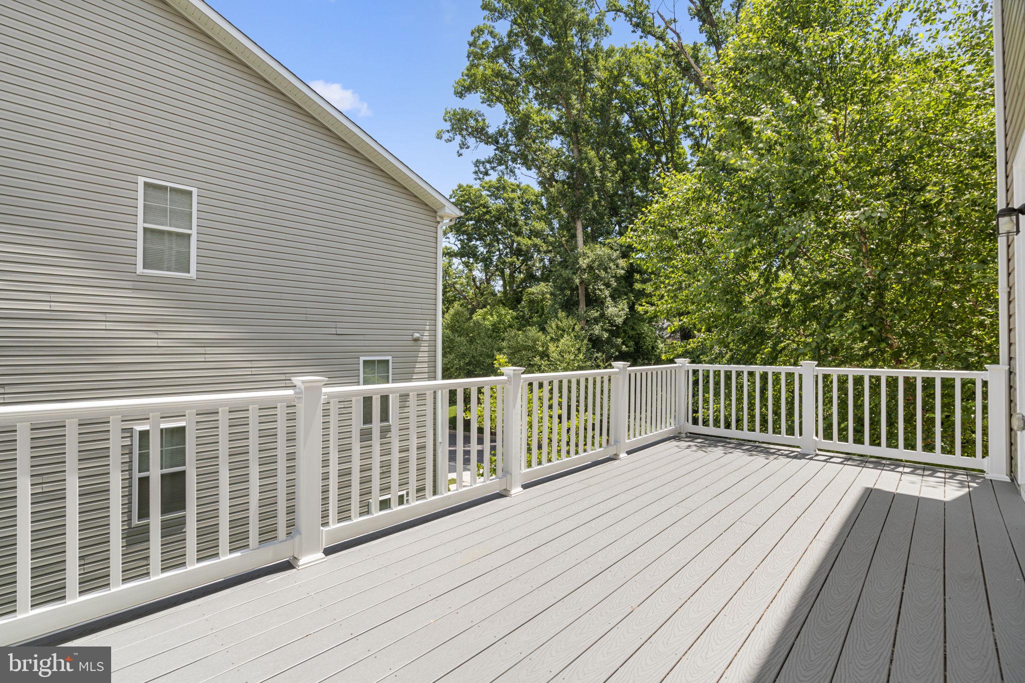ARNOLD RIDGE - Residential