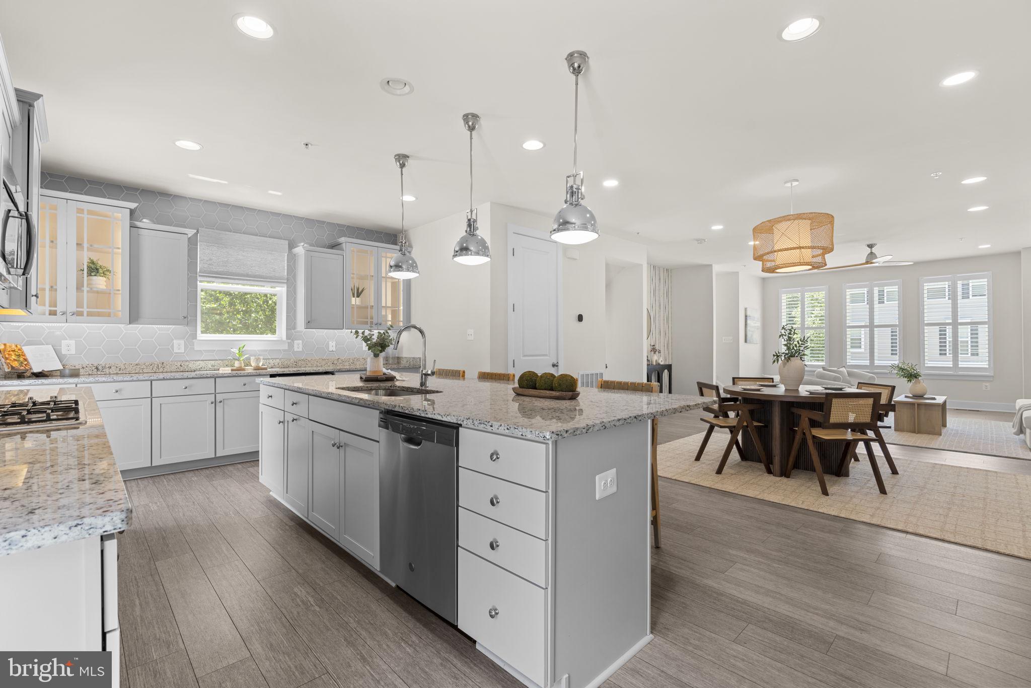 ARNOLD RIDGE - Residential