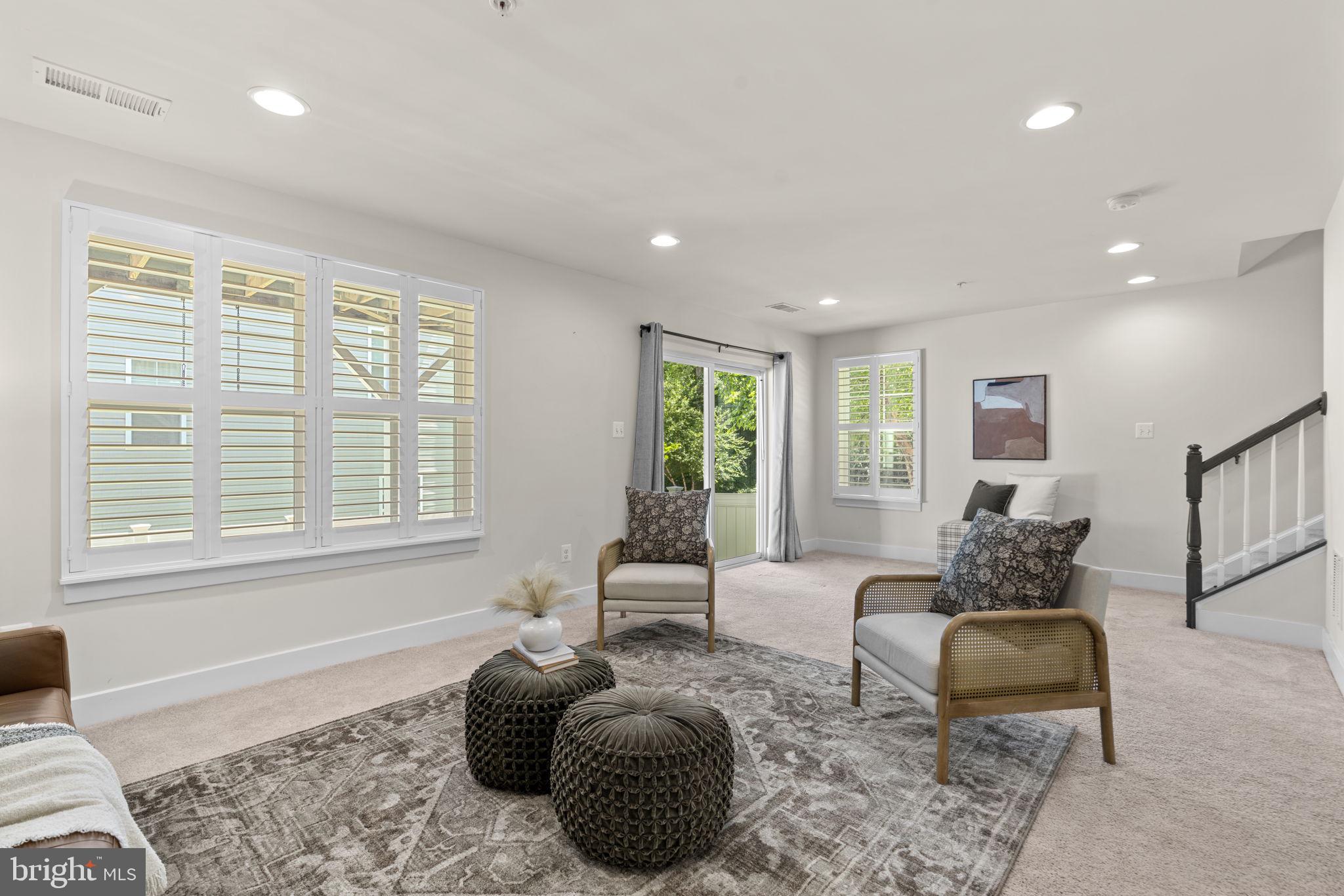 ARNOLD RIDGE - Residential