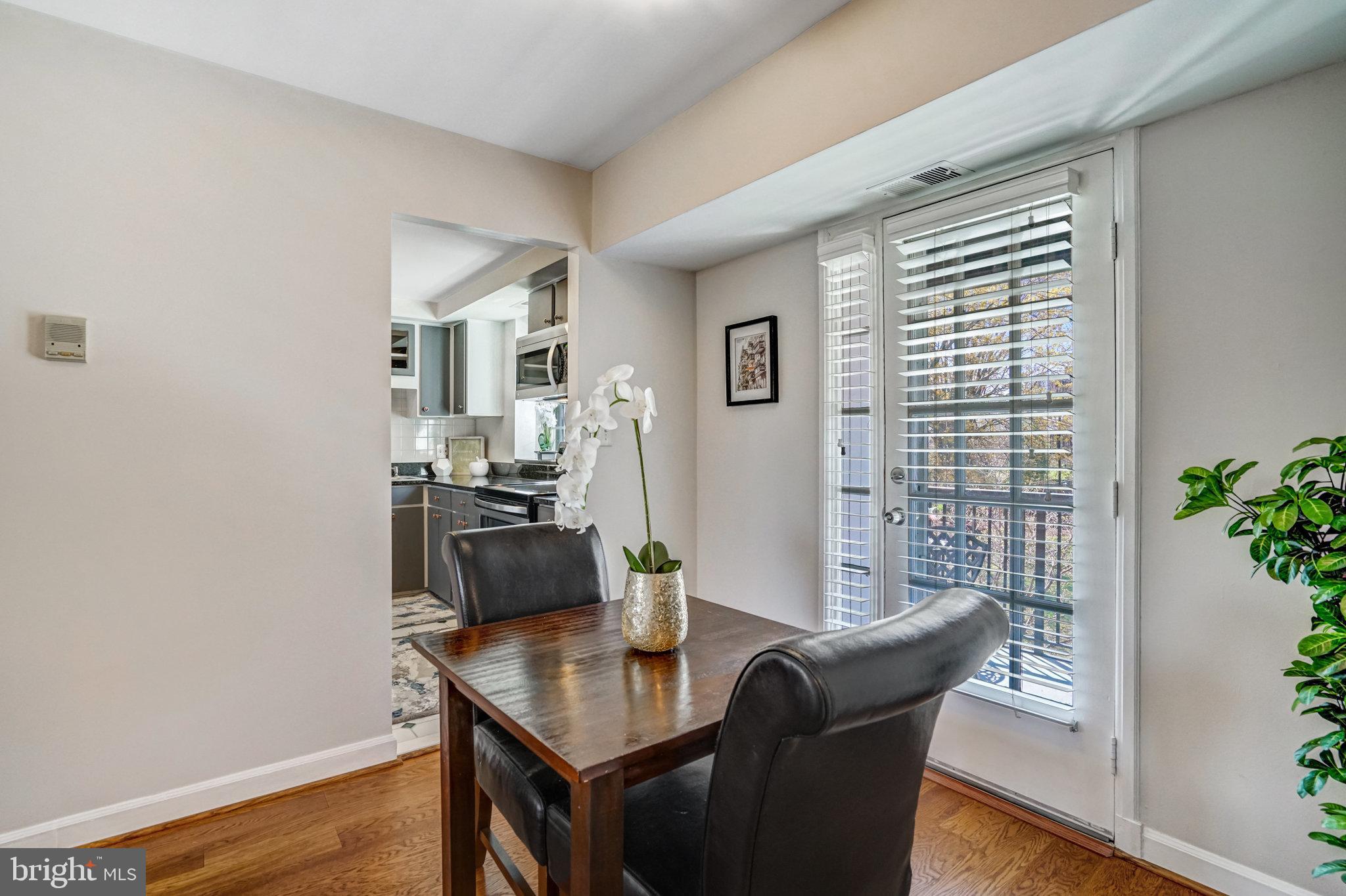 FAIRLINGTON VILLAGE - Residential