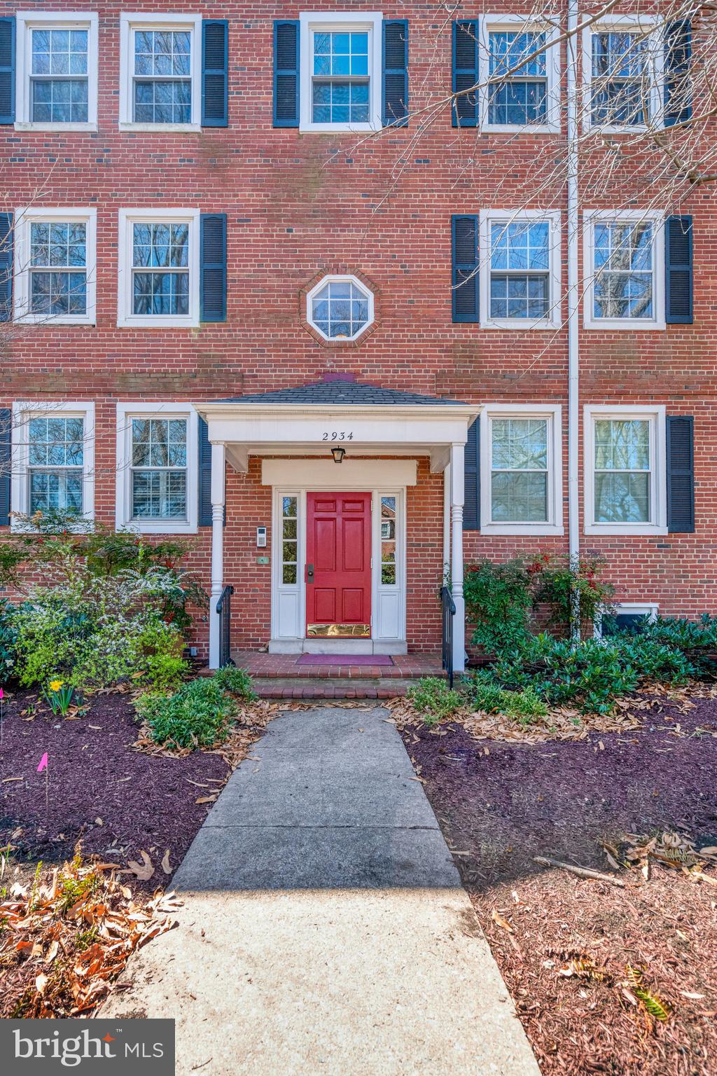 FAIRLINGTON VILLAGE - Residential
