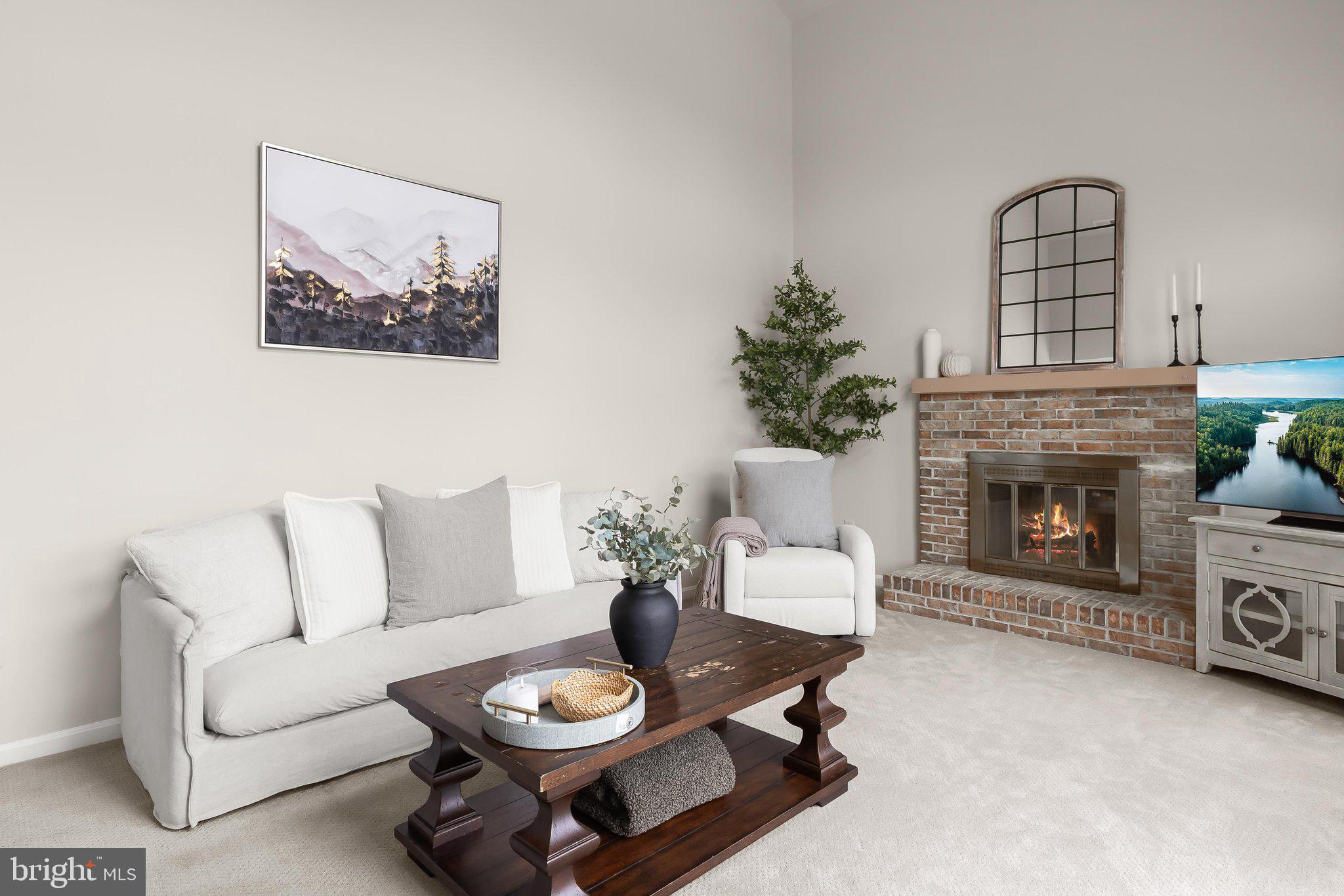 HURLINE FARMS - Residential