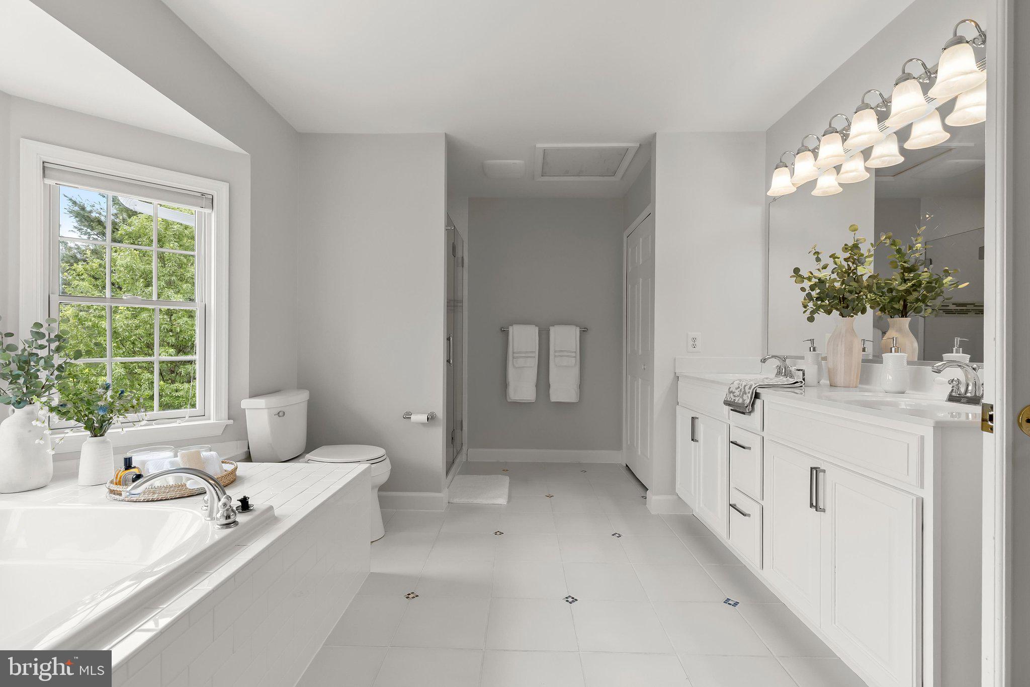 HURLINE FARMS - Residential