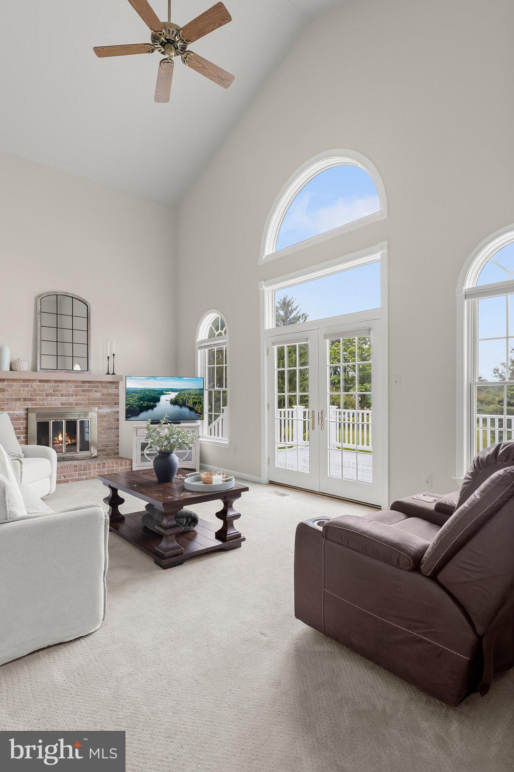 HURLINE FARMS - Residential