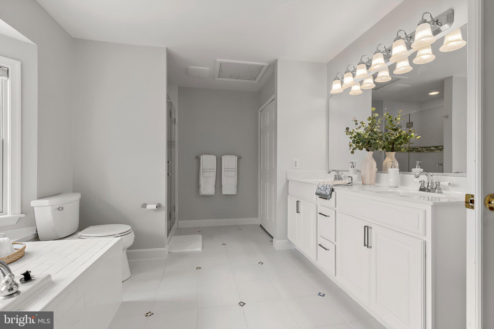HURLINE FARMS - Residential