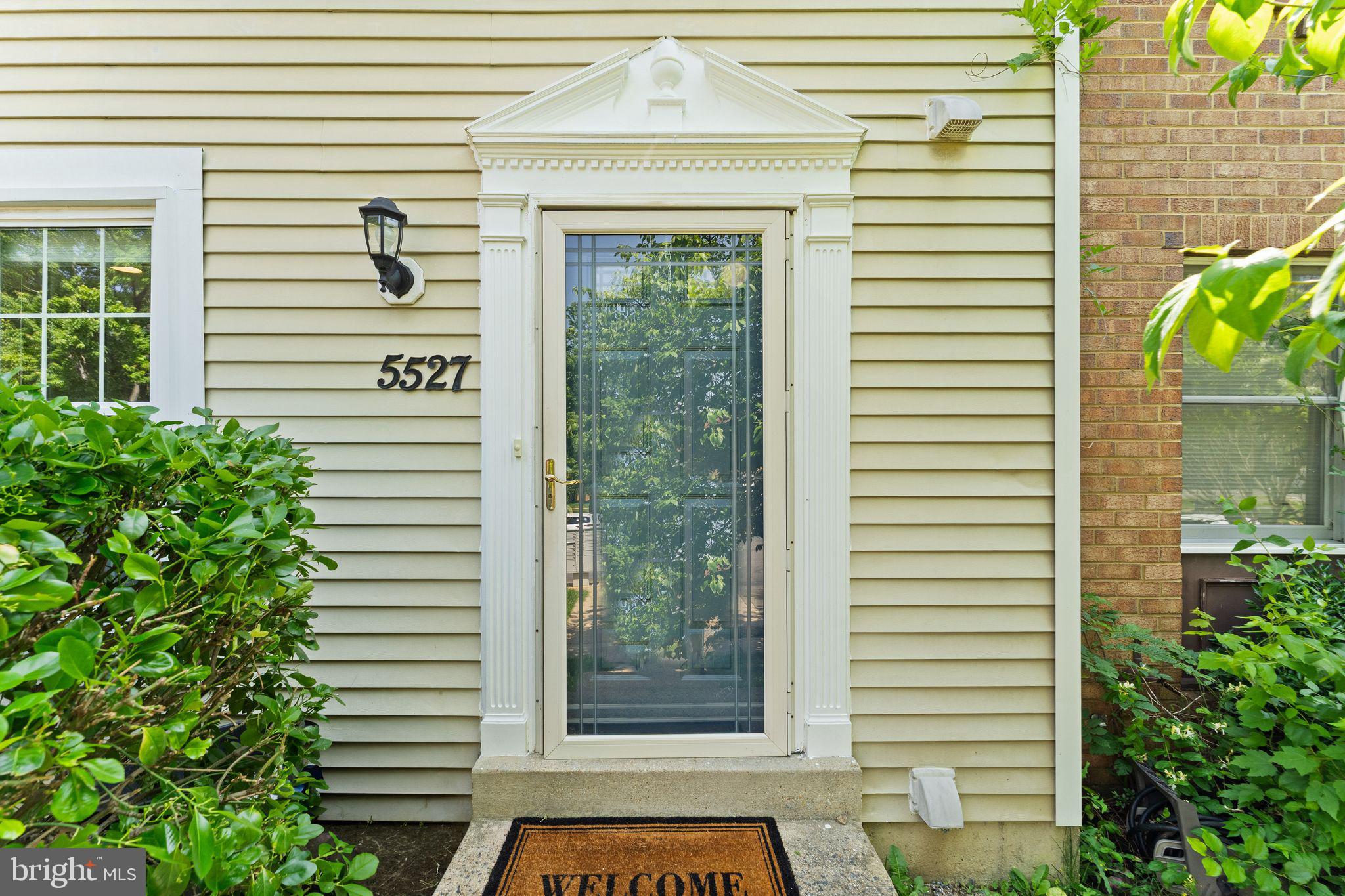 WHITFIELD GREEN - Residential