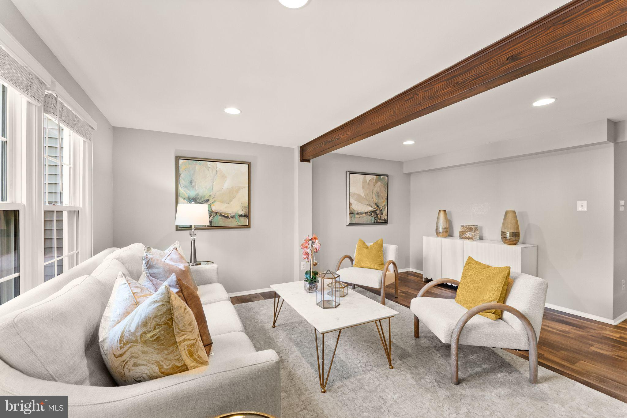 WHITFIELD GREEN - Residential