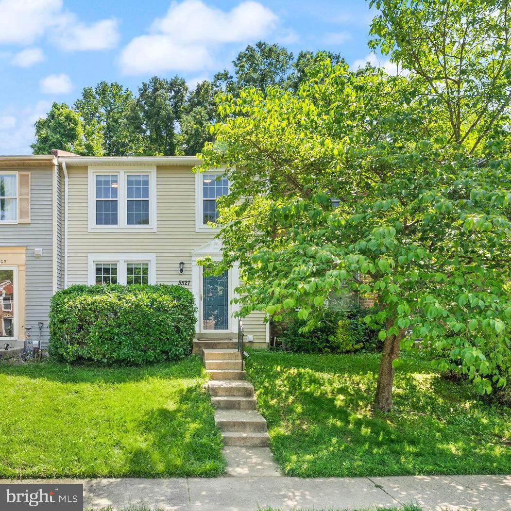 WHITFIELD GREEN - Residential