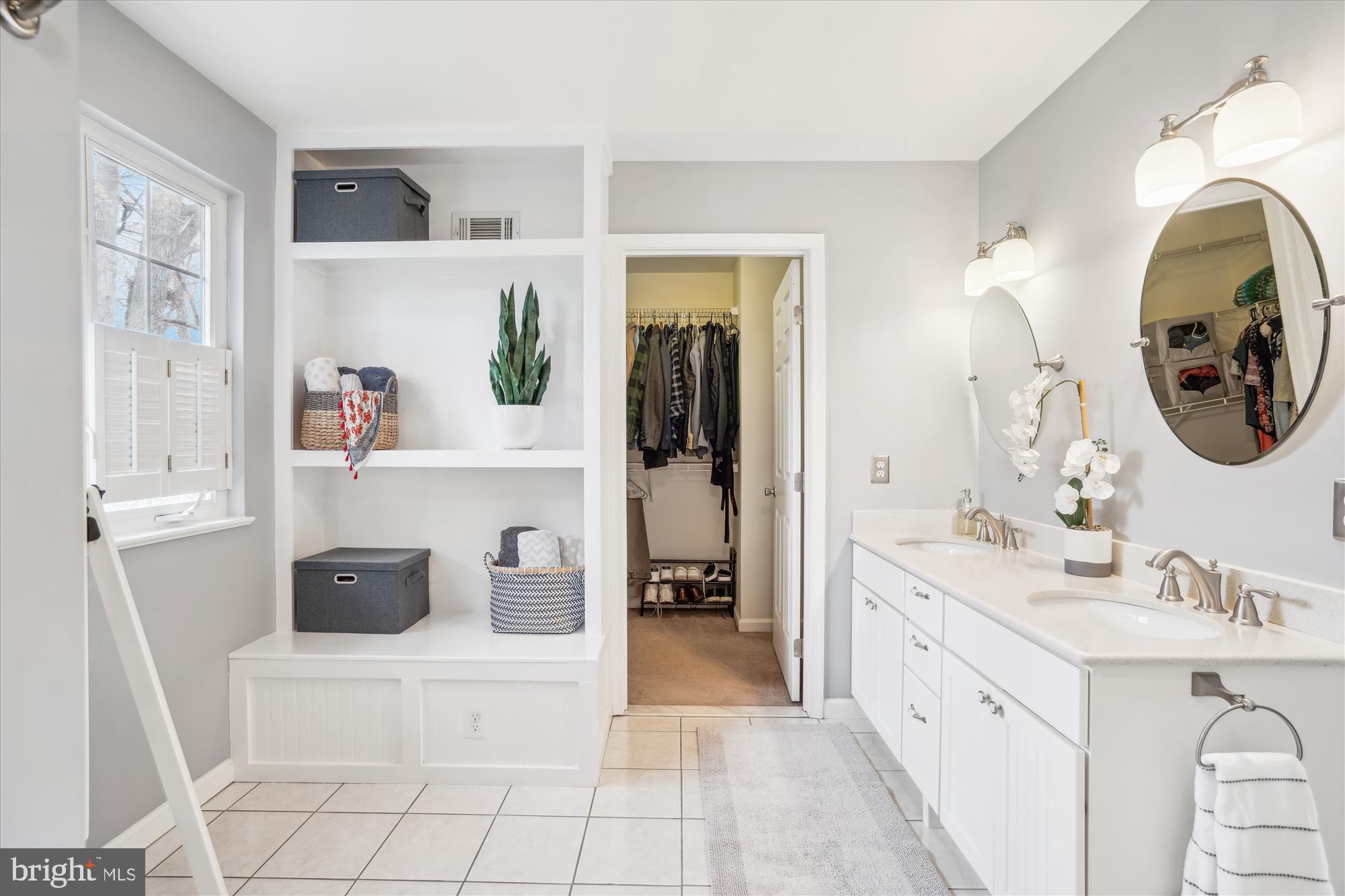 WEST LAUREL ACRES - Residential