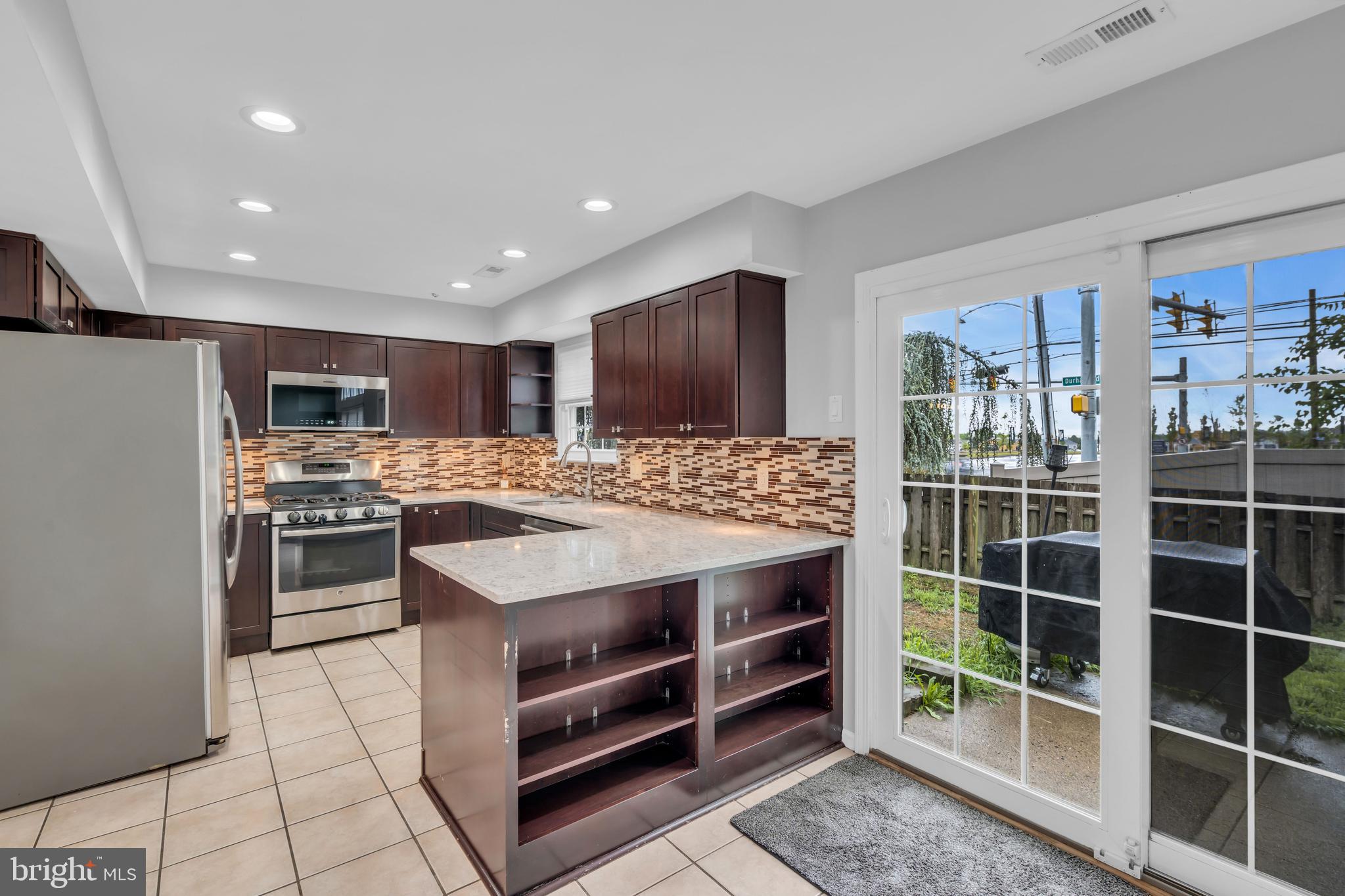 NEWTOWN GRANT - Residential