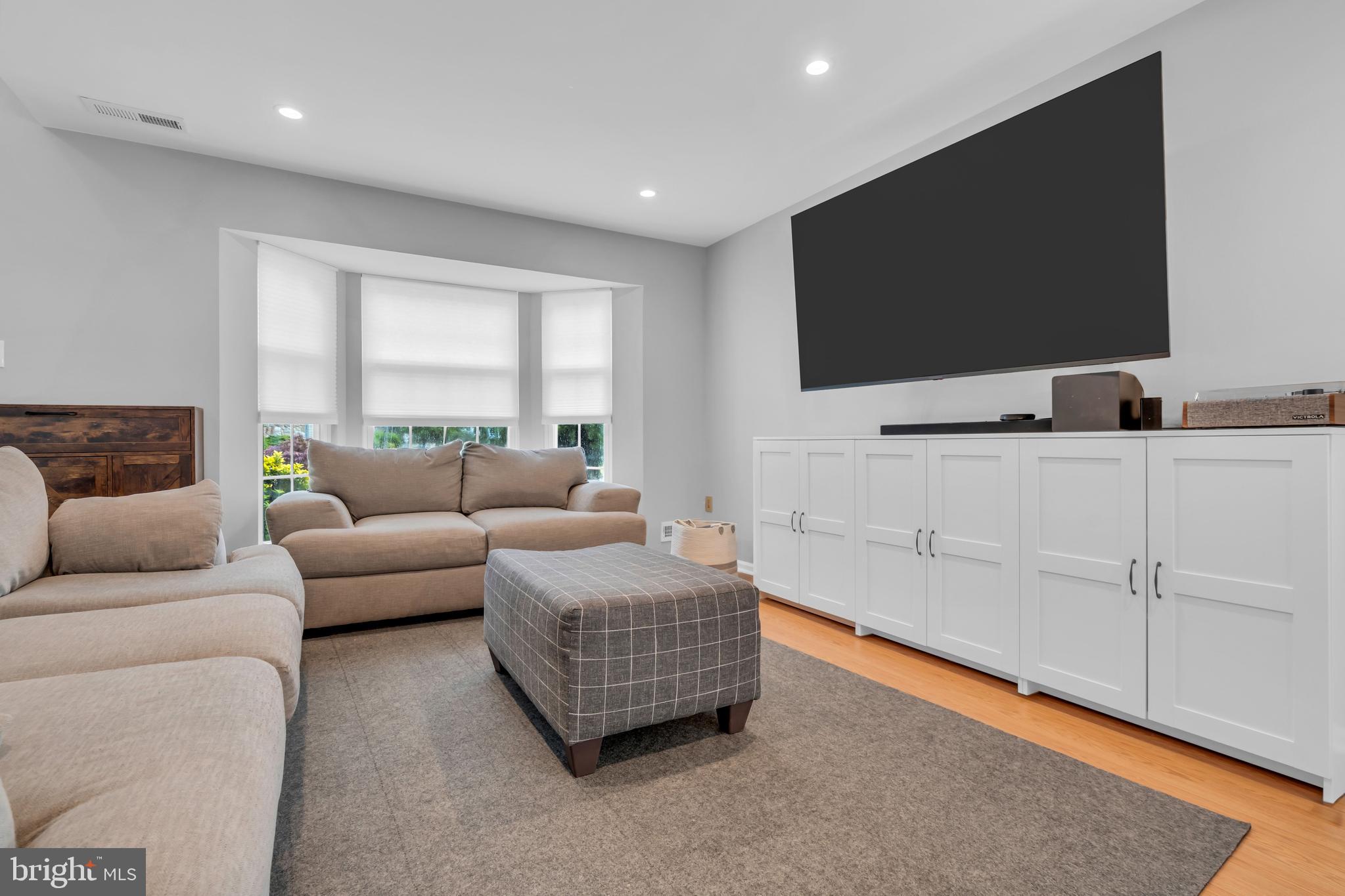 NEWTOWN GRANT - Residential