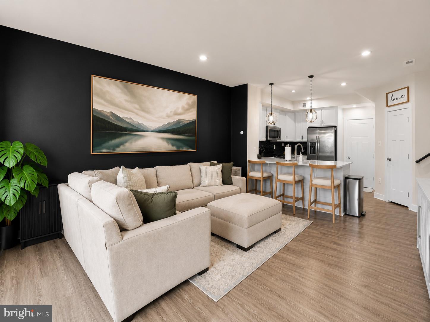 OAKDALE VILLAGE - Residential